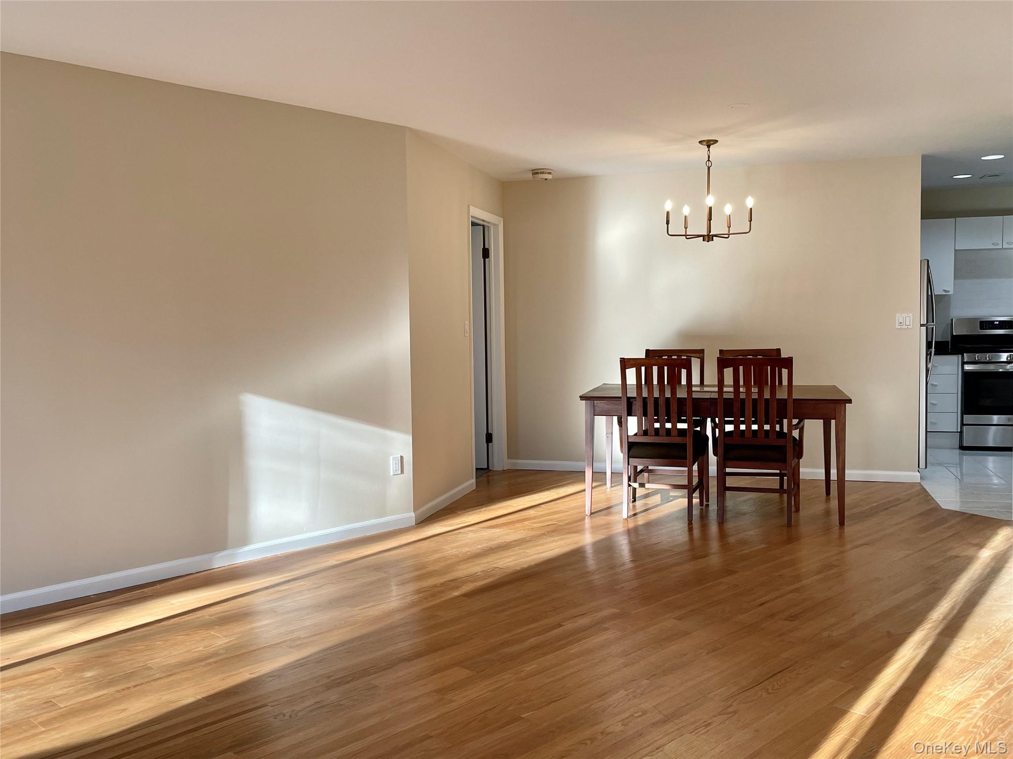 24 Ray Place, Unit 3-5 photo 5