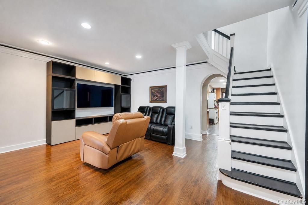 9216 Woodhaven Boulevard – For Sale photo 5