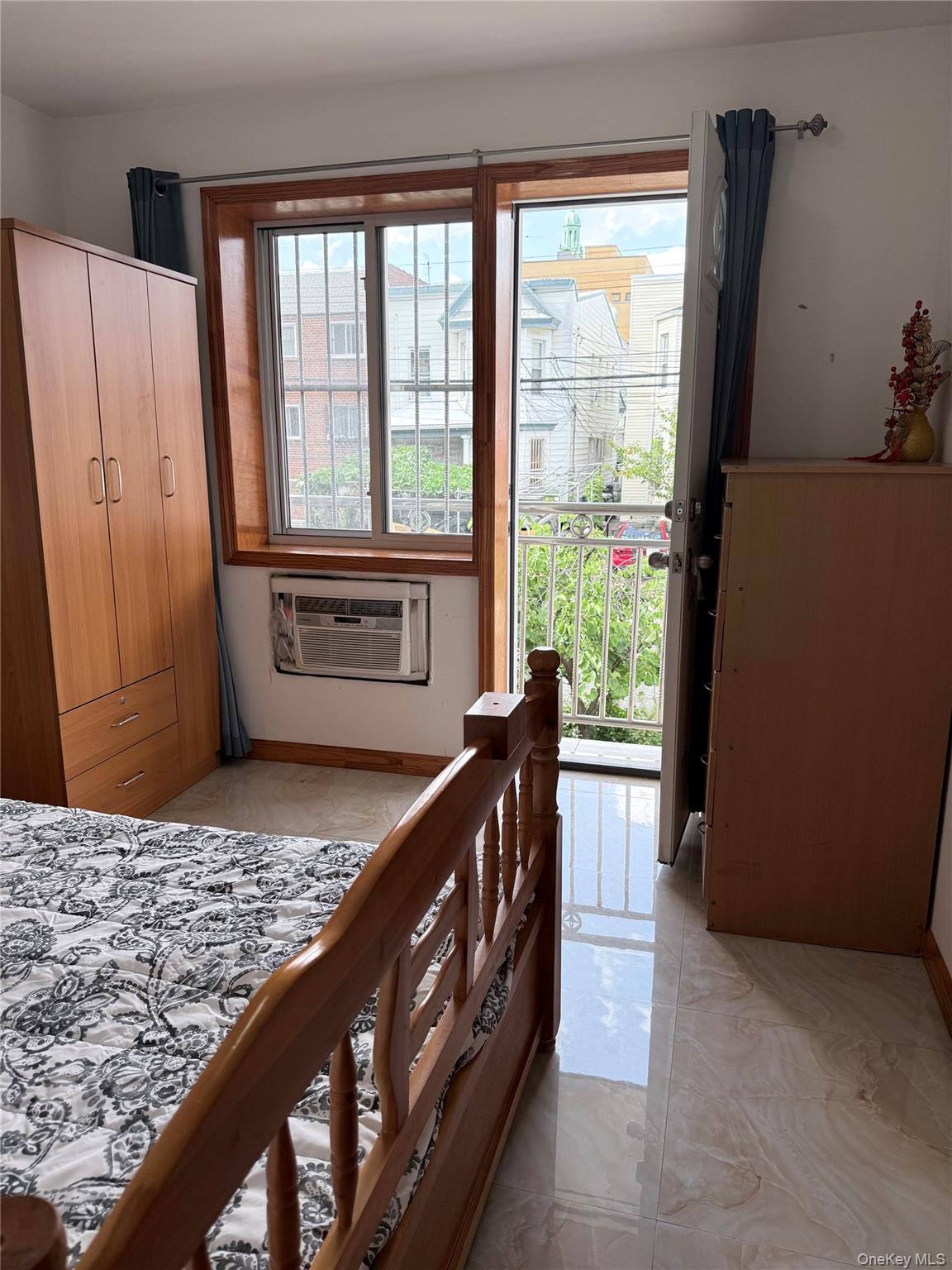90-14 51st Avenue, Unit 2A photo 4