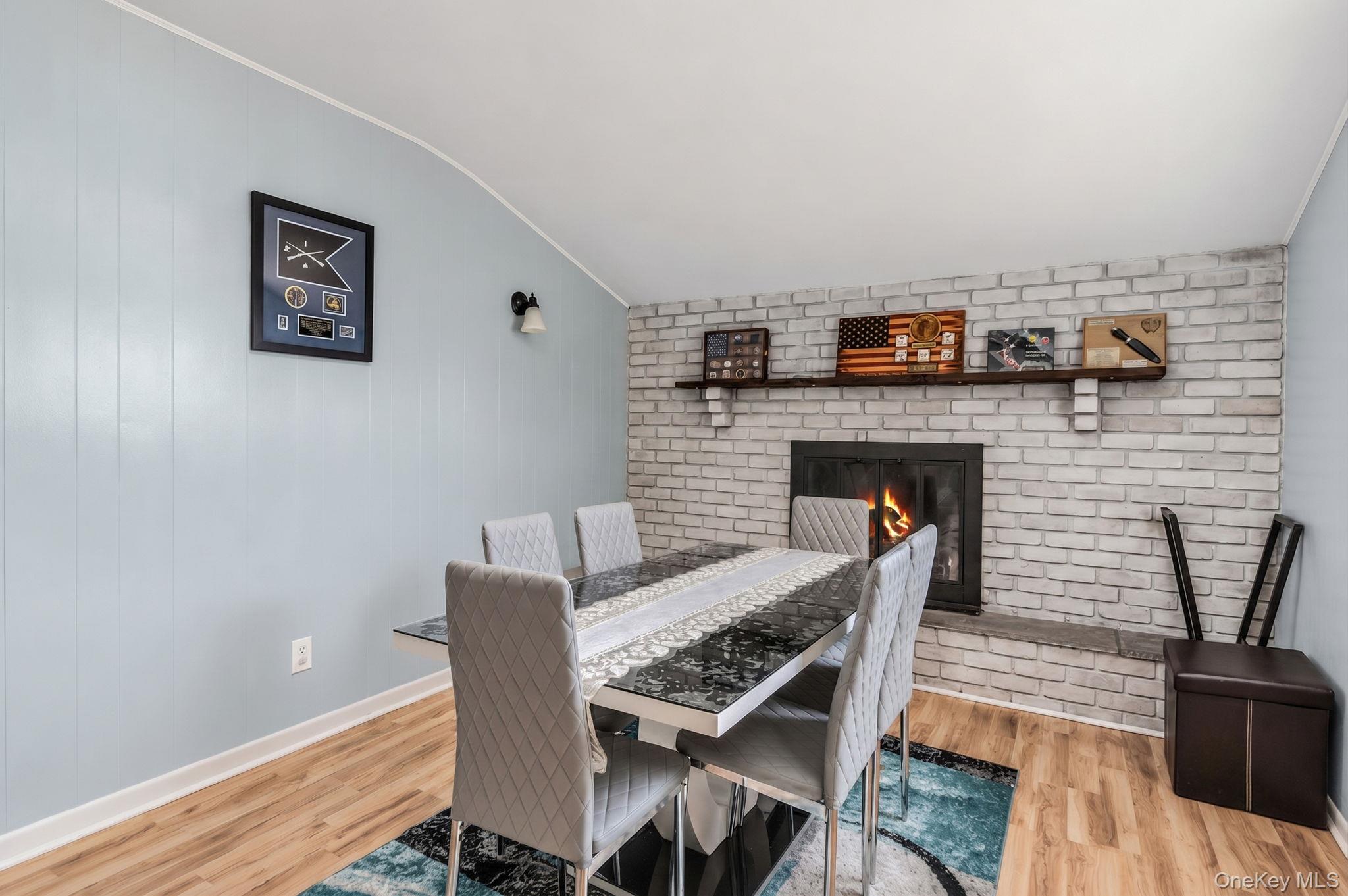 285 W 9th Street – For Sale photo 7