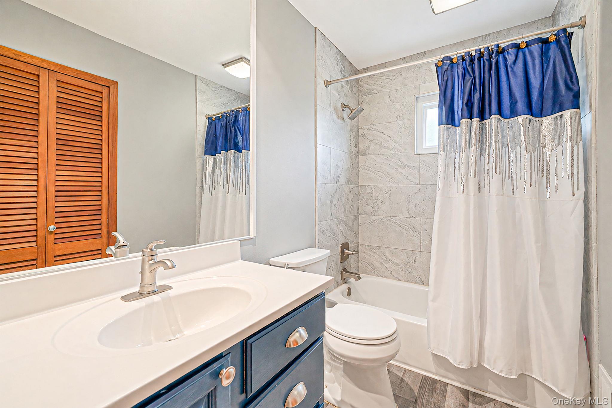 285 W 9th Street – For Sale photo 11