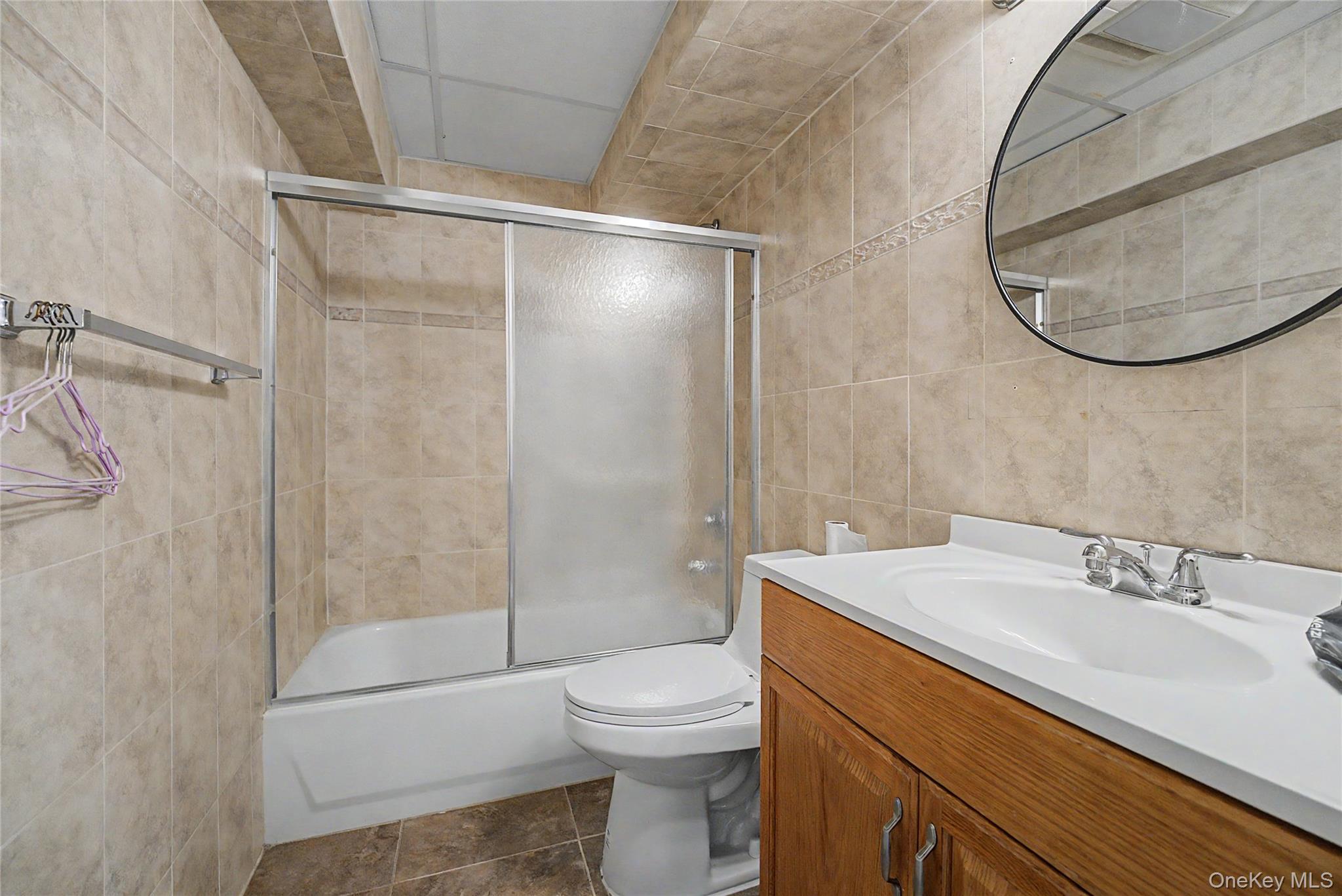 2455 7th Avenue – For Sale photo 18