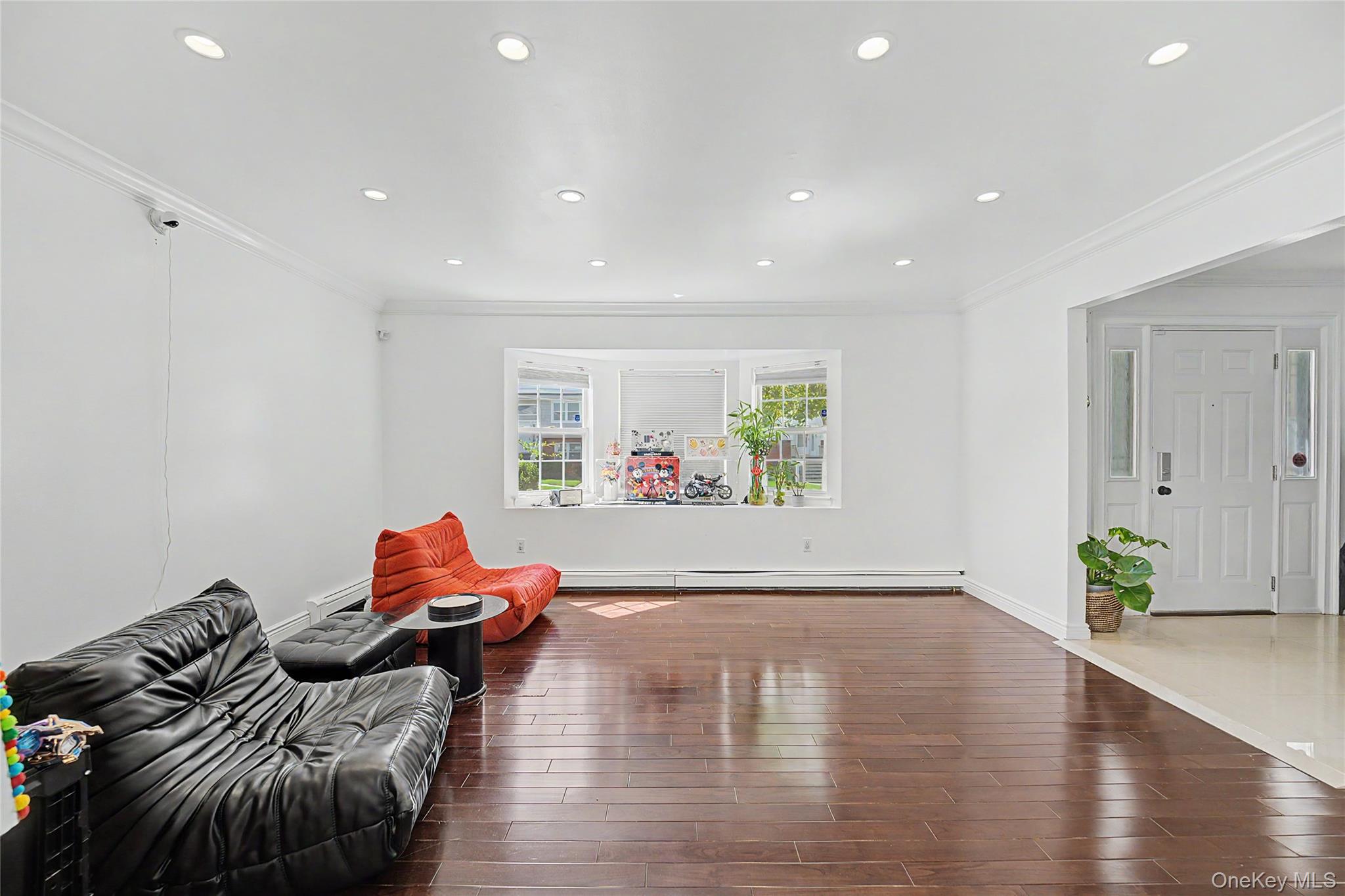 2455 7th Avenue – For Sale photo 9