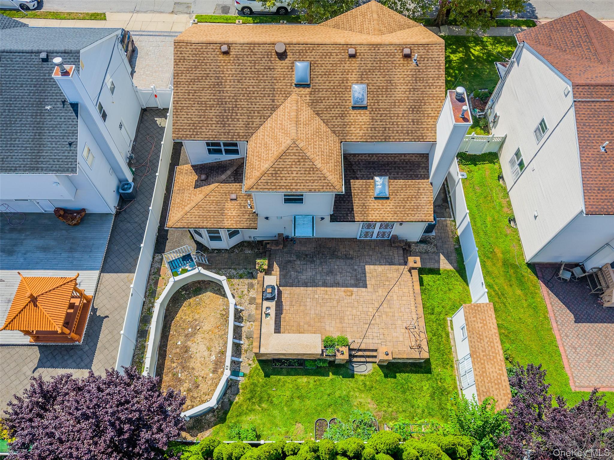 2455 7th Avenue – For Sale photo 38