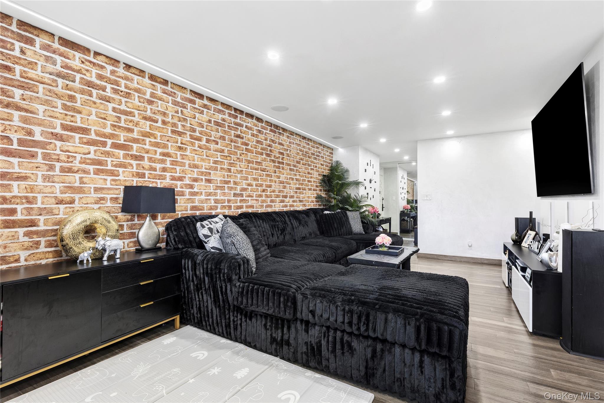 8611 151st Avenue, Unit 5E photo 3
