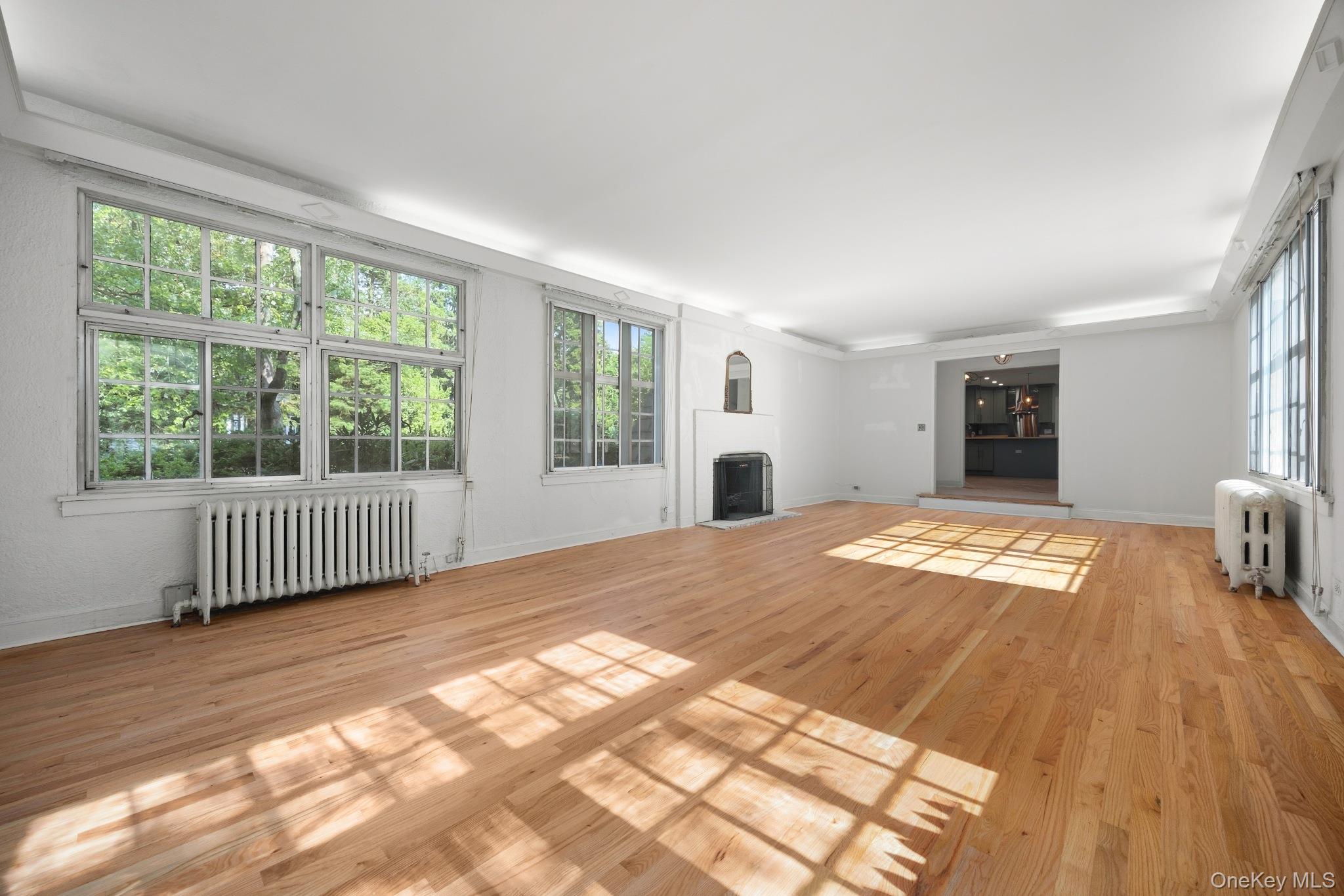 2 Byworth Road – For Rent photo 10