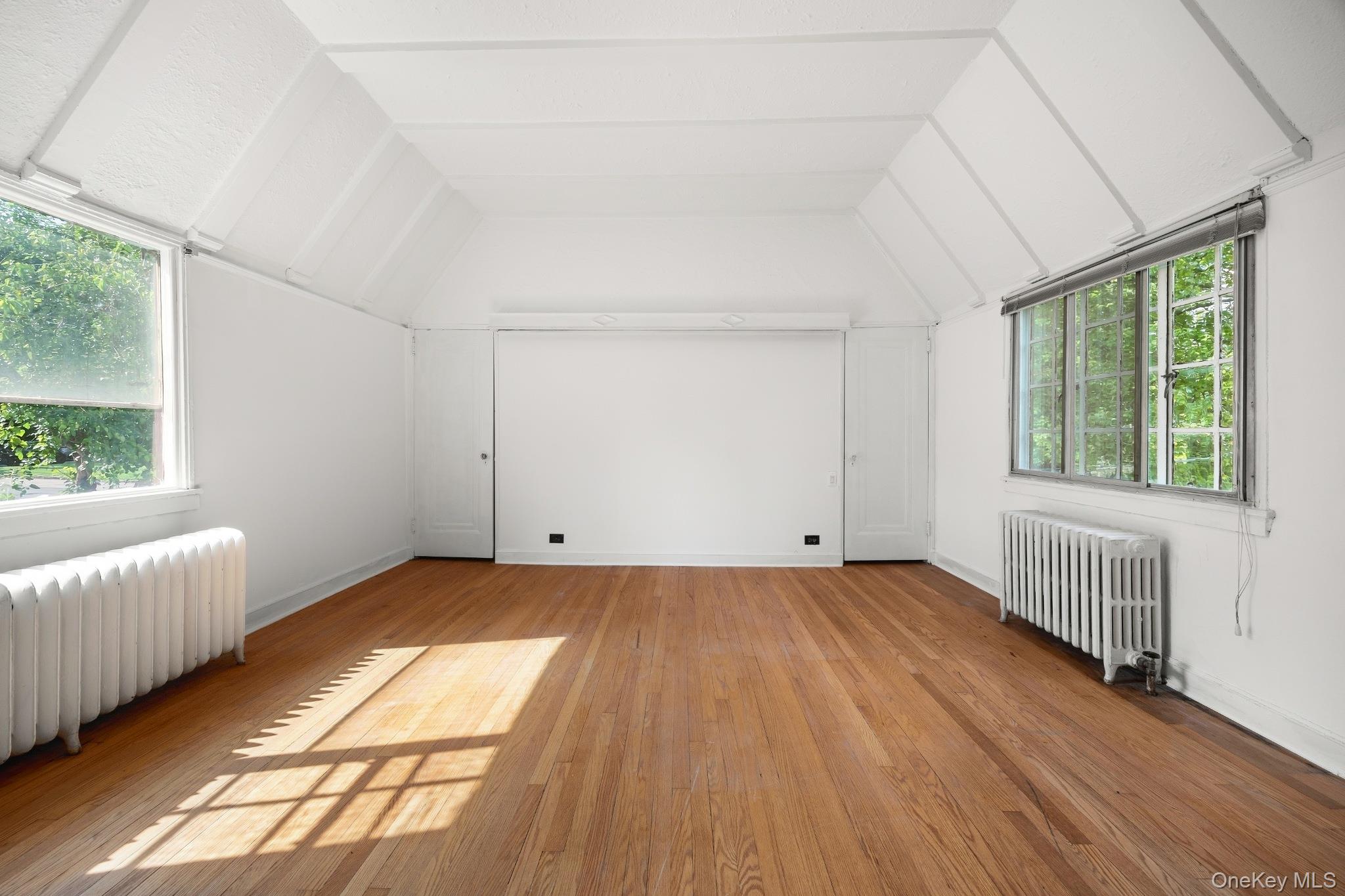 2 Byworth Road – For Rent photo 16
