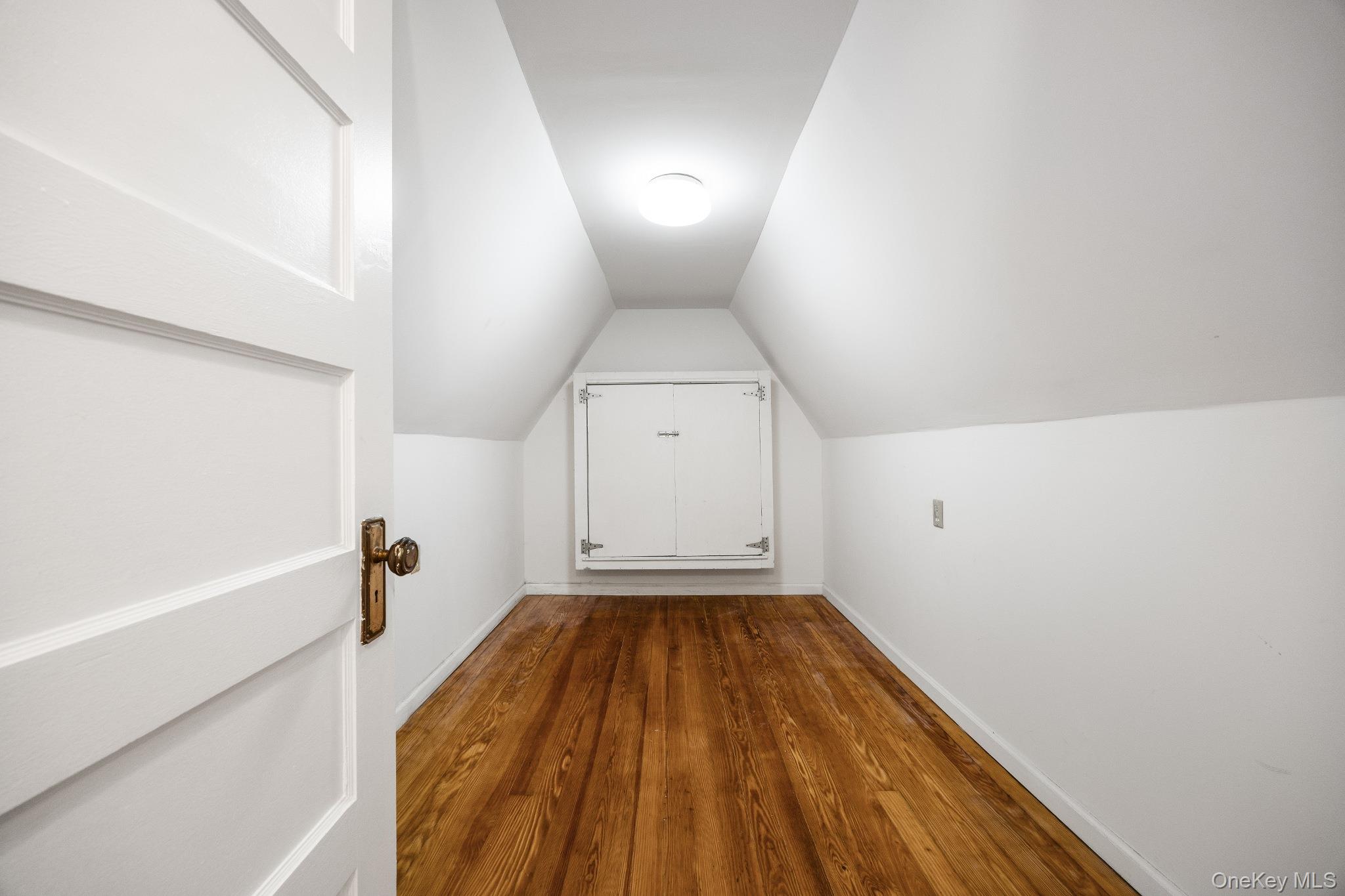 2 Byworth Road – For Rent photo 24