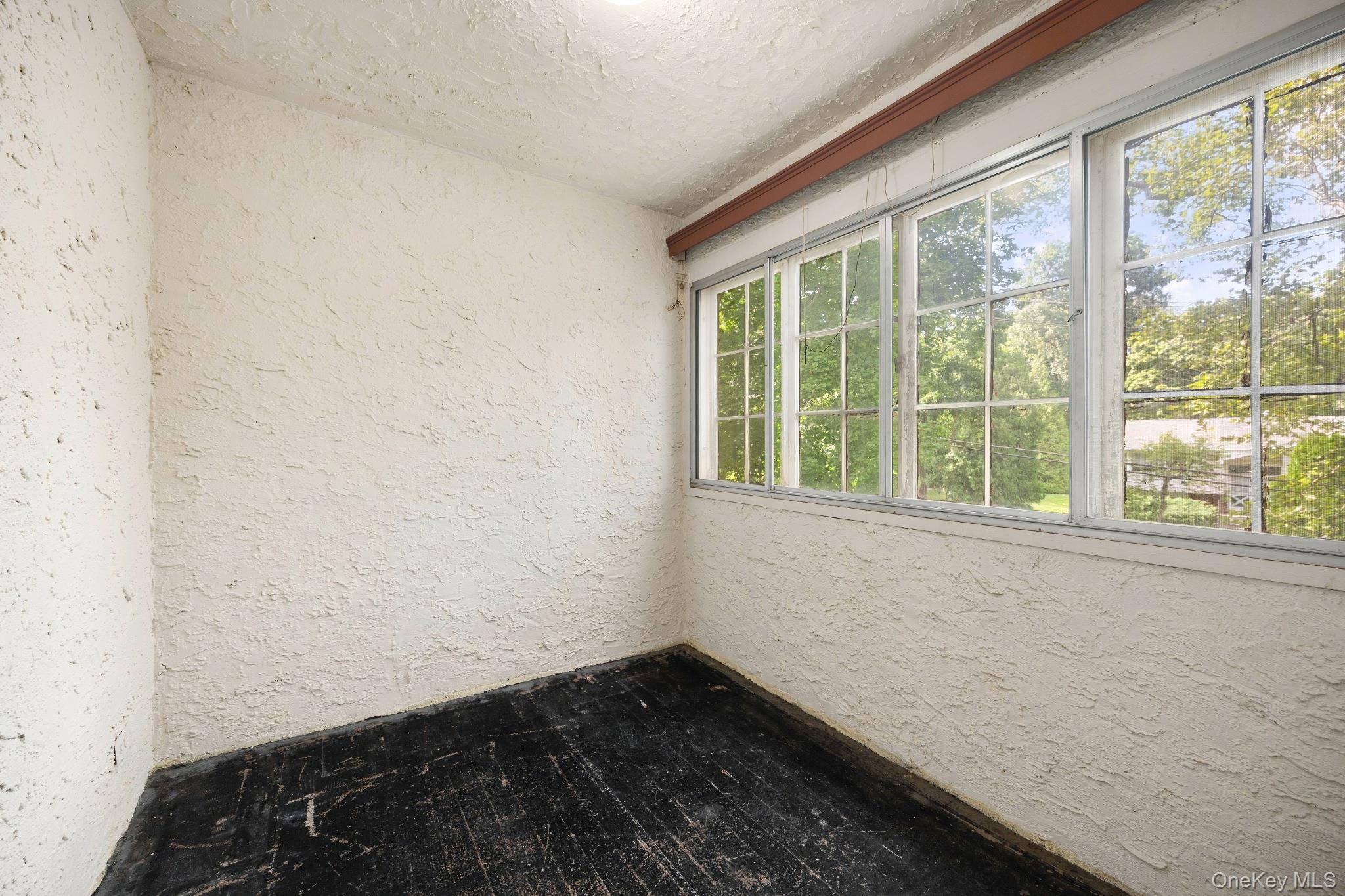 2 Byworth Road – For Rent photo 18