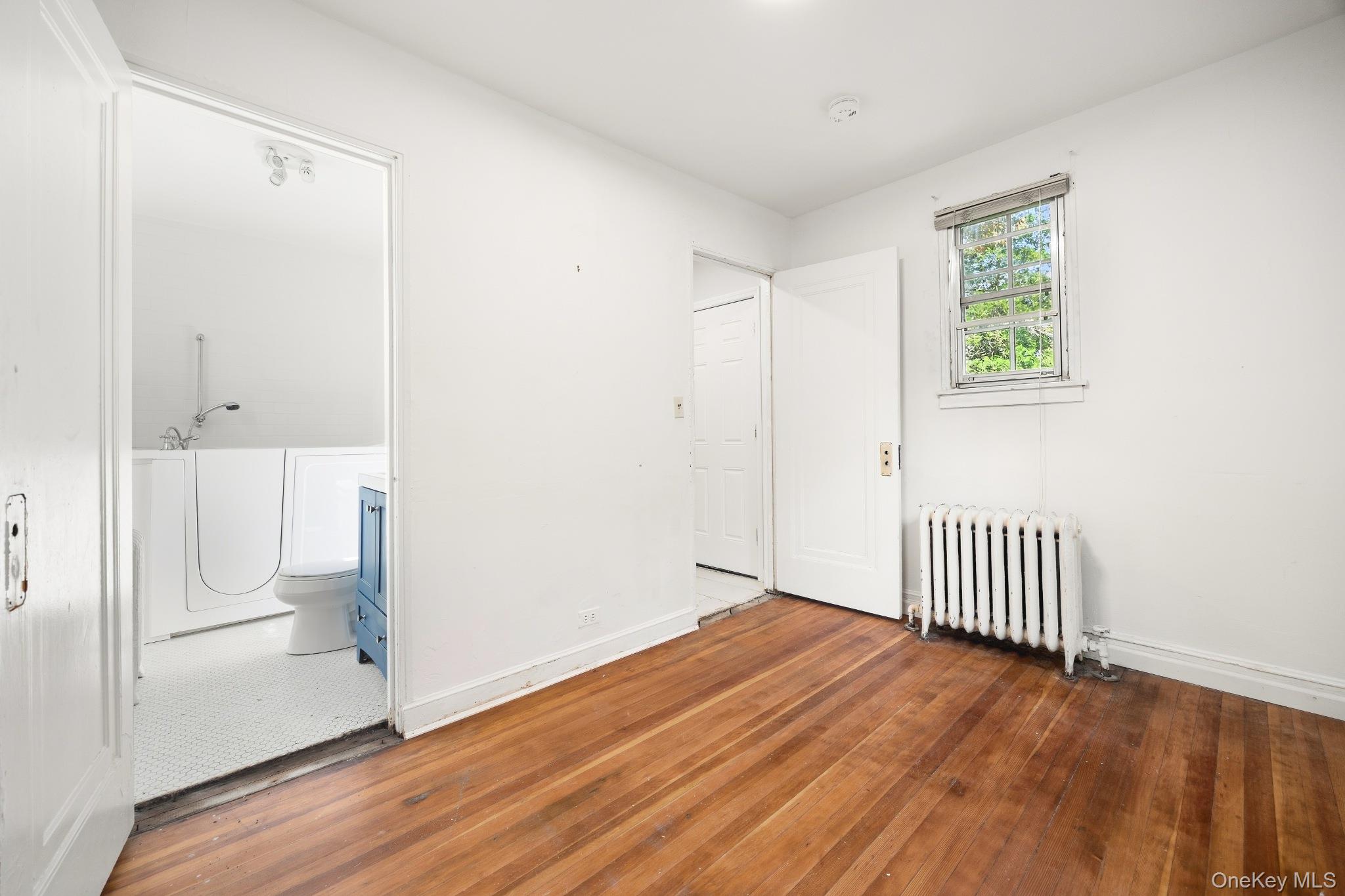 2 Byworth Road – For Rent photo 29