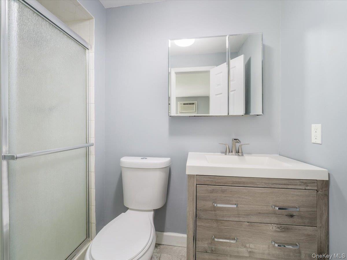 202 Country Club Lane – For Sale photo 29