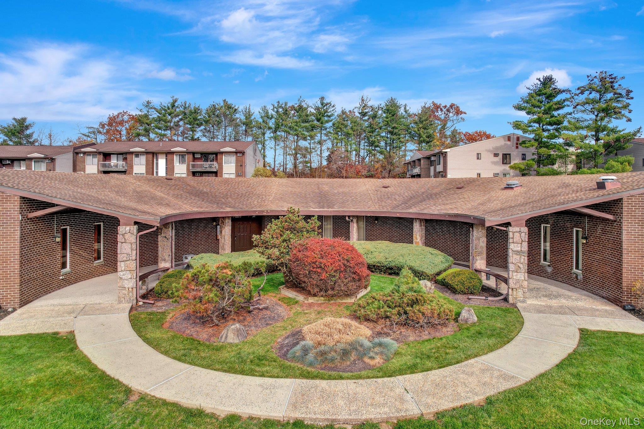 202 Country Club Lane – For Sale photo 42