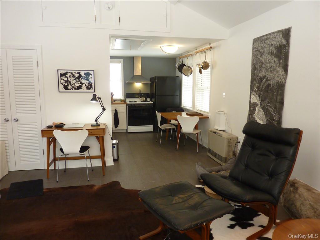 39a Laurelton Road – For Rent photo 7