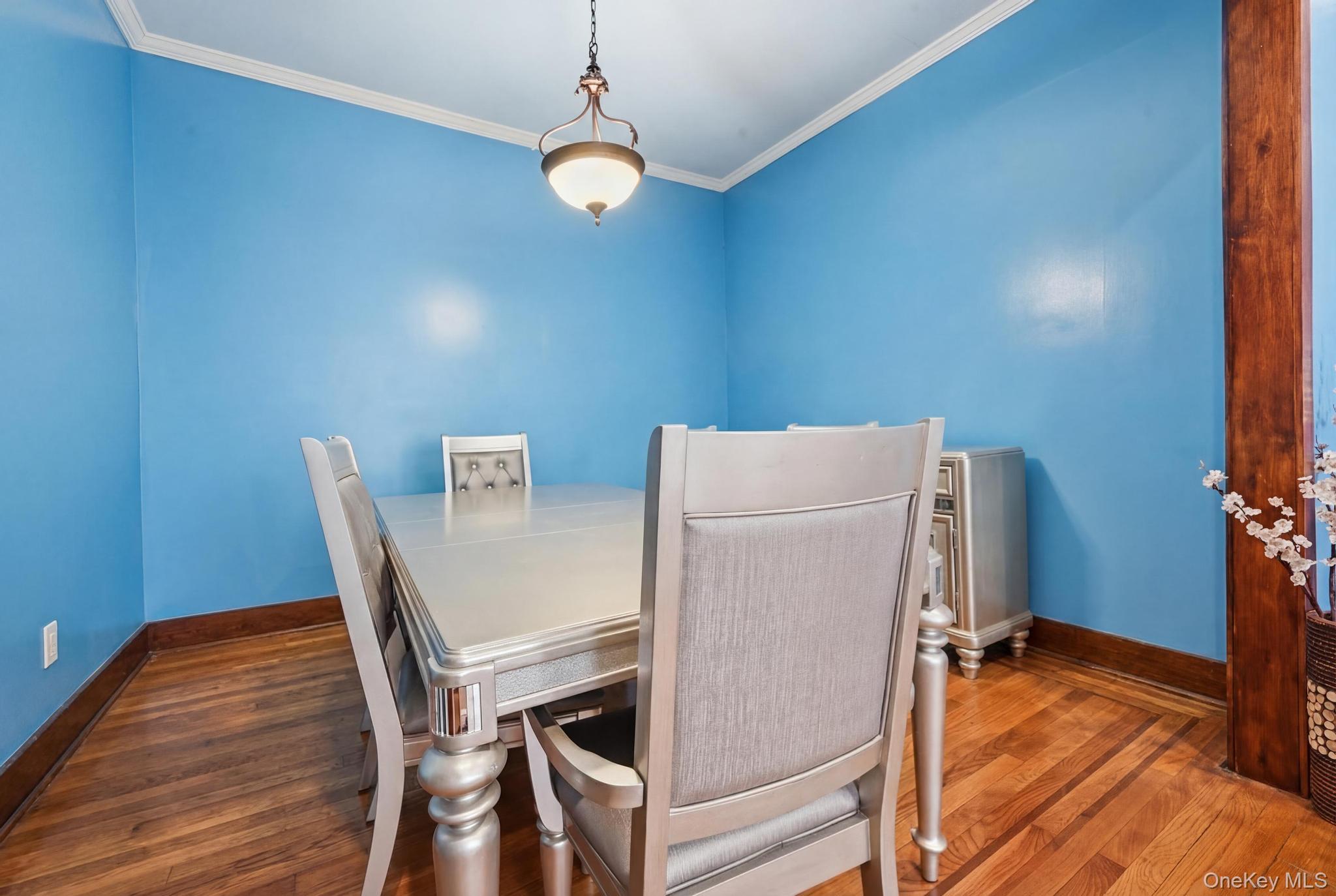1086 Blake Avenue – For Sale photo 14