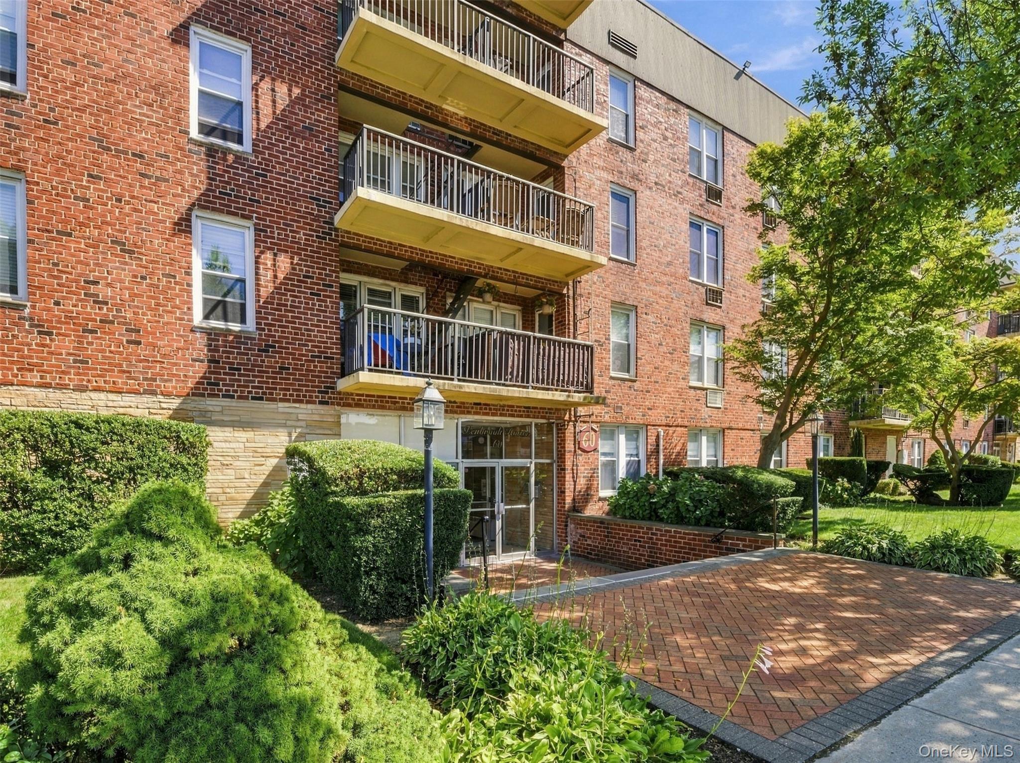 60 Hempstead Avenue, Unit 2H photo 18
