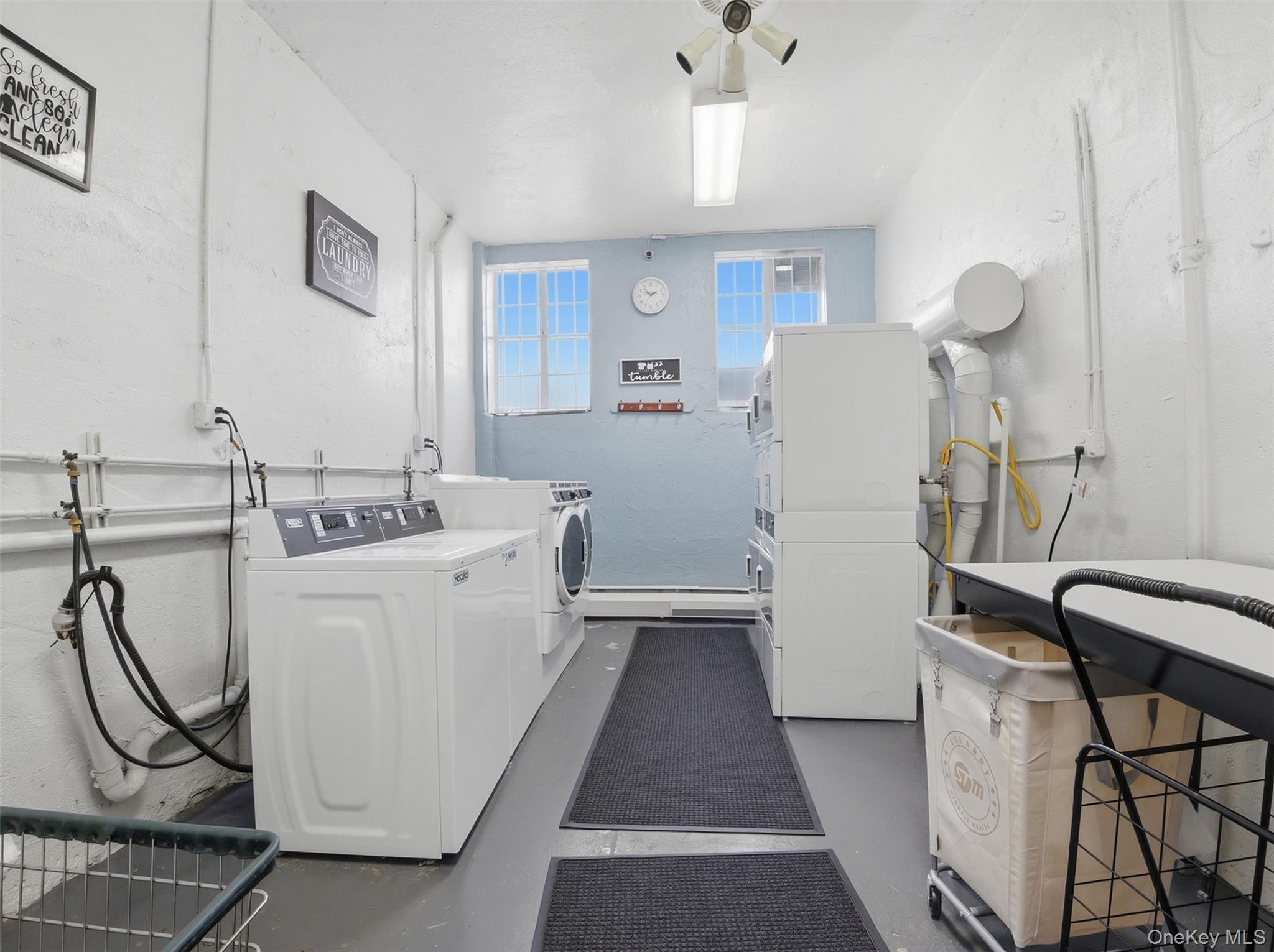 60 Hempstead Avenue, Unit 2H photo 13