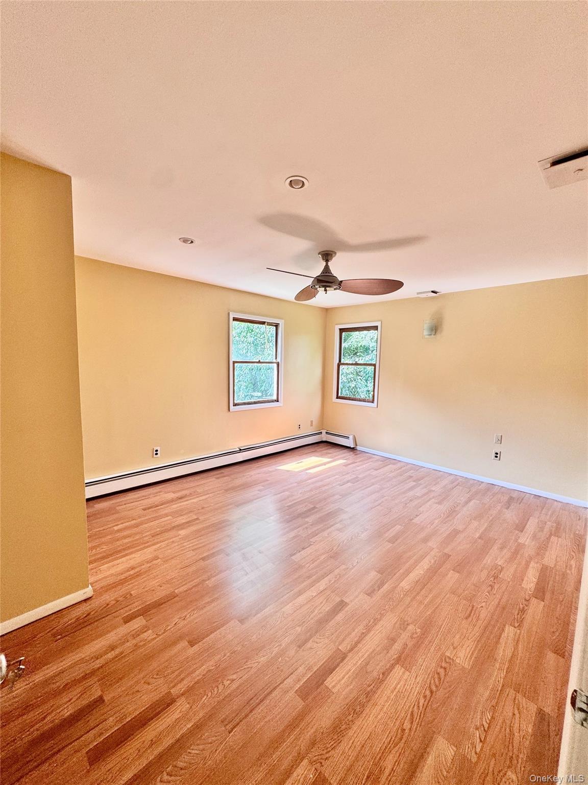 260 Oceanside Street – For Rent photo 5