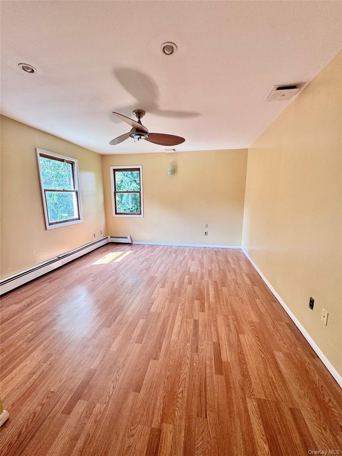 260 Oceanside Street – For Rent photo 6