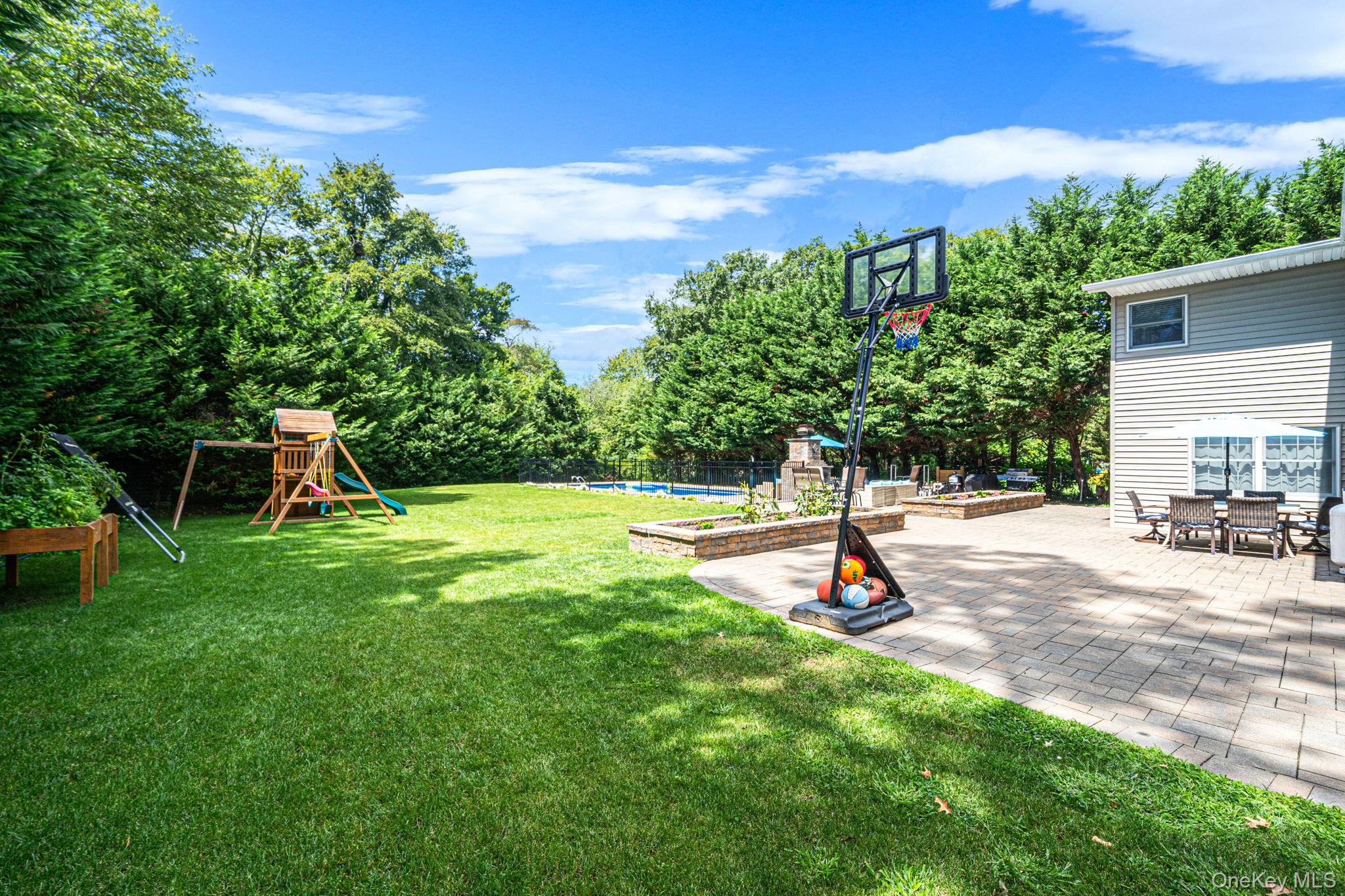 136 Vanderbilt Boulevard – For Sale photo 7