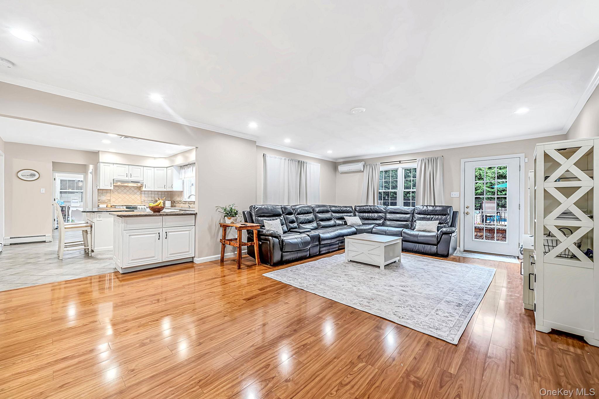 136 Vanderbilt Boulevard – For Sale photo 21
