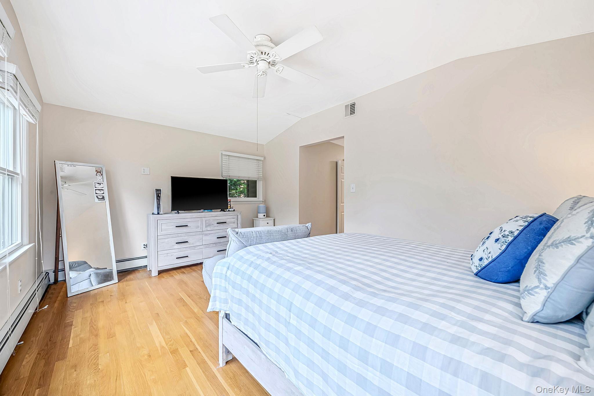 136 Vanderbilt Boulevard – For Sale photo 31