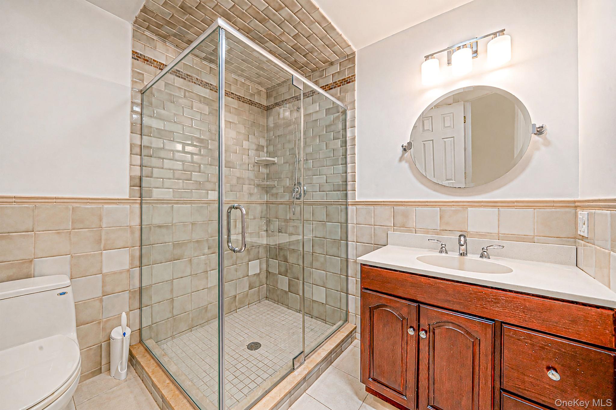 136 Vanderbilt Boulevard – For Sale photo 35