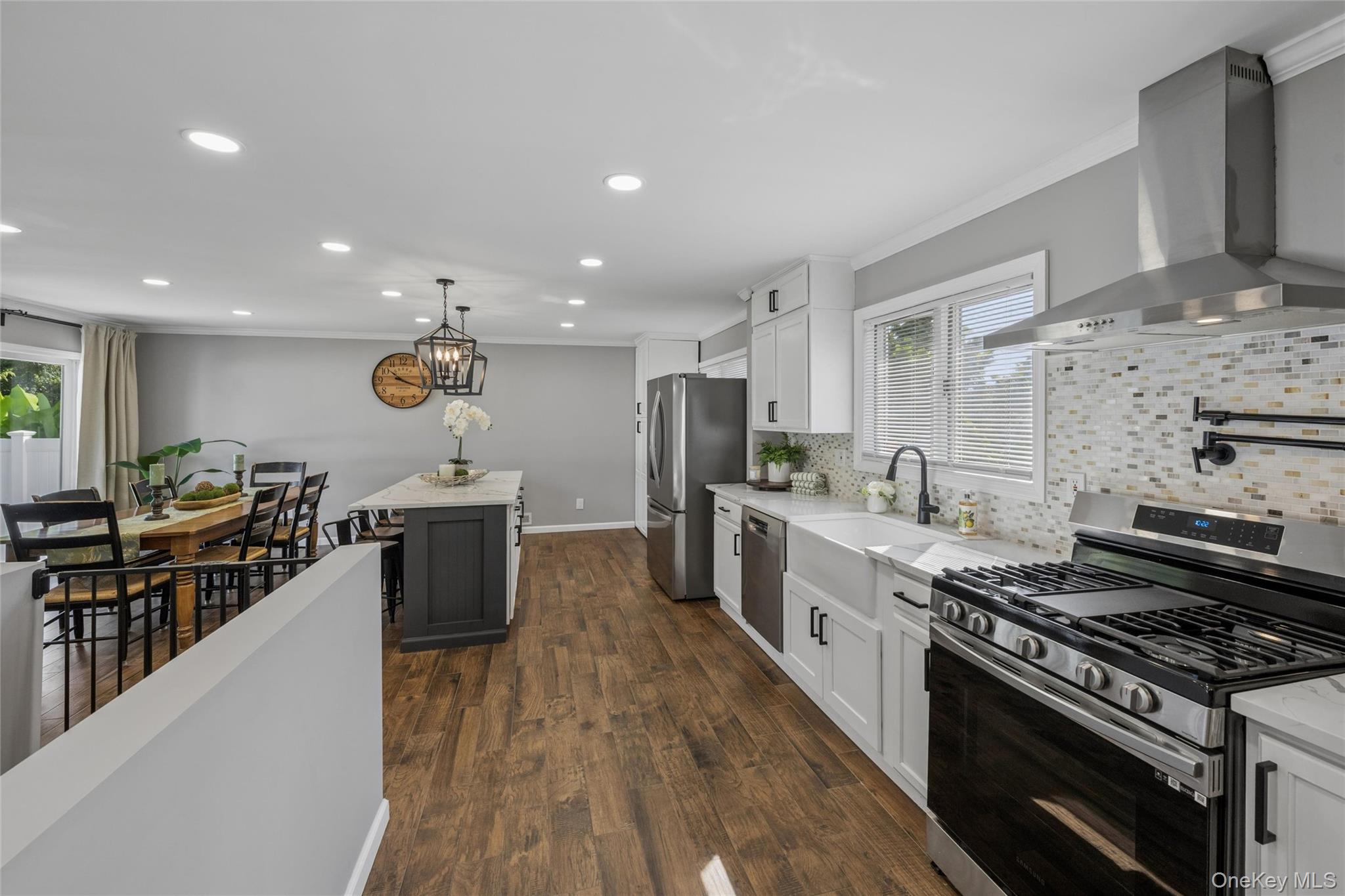 12 Lillian Lane – For Sale photo 9