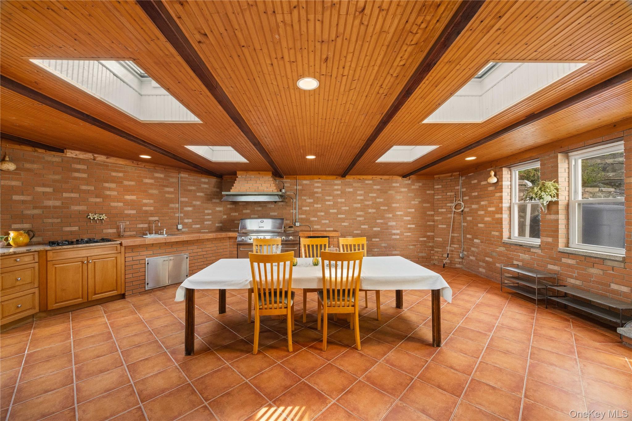 81 Avondale Road – For Sale photo 30