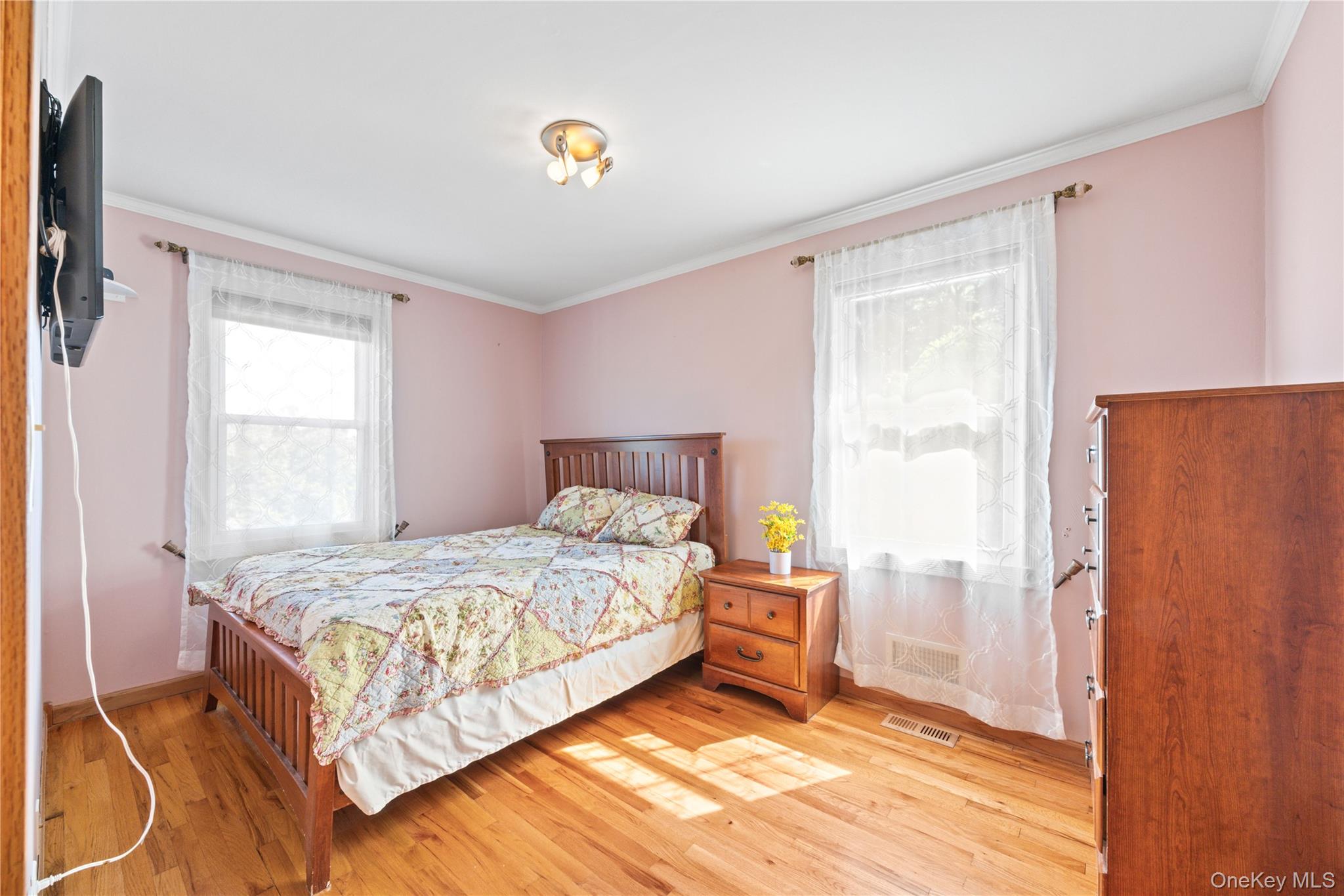 81 Avondale Road – For Sale photo 17