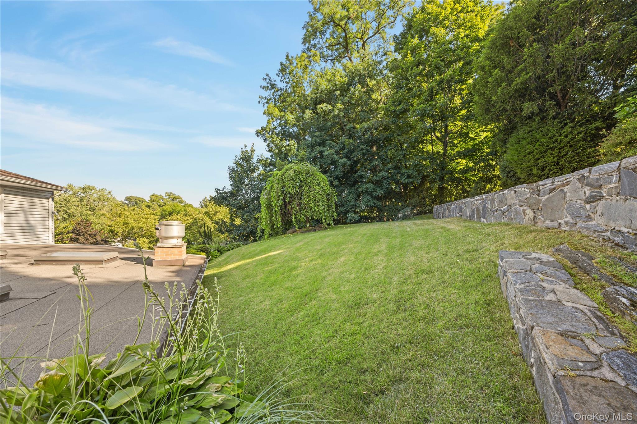 81 Avondale Road – For Sale photo 40
