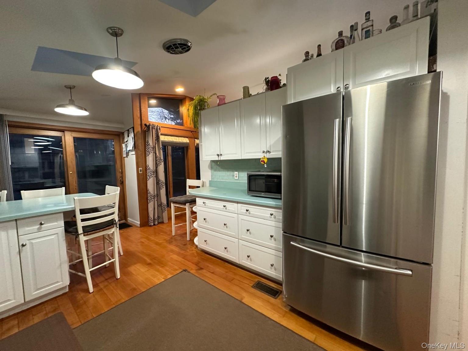 43 Tephanic Avenue – For Rent photo 3