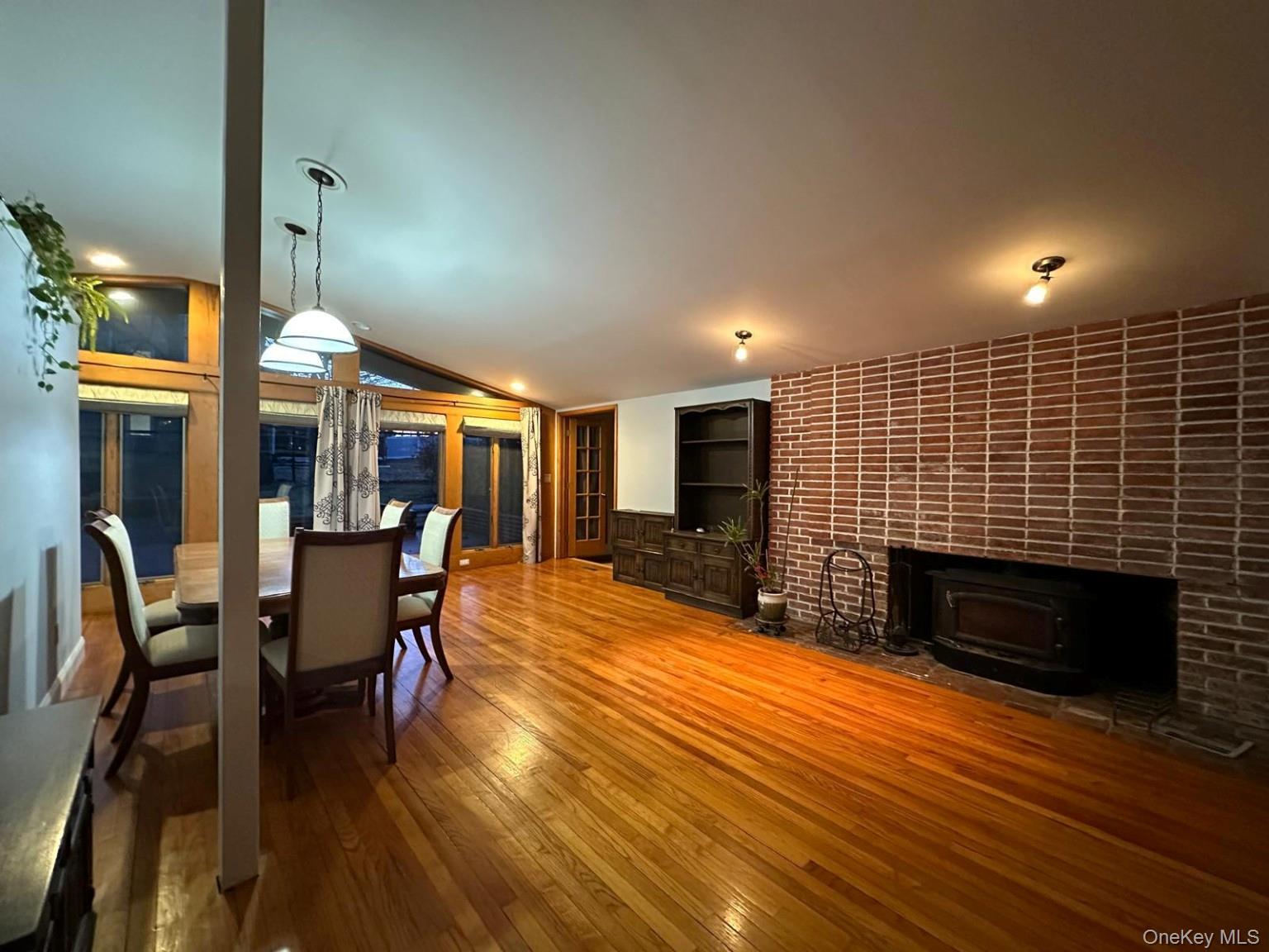 43 Tephanic Avenue – For Rent photo 7