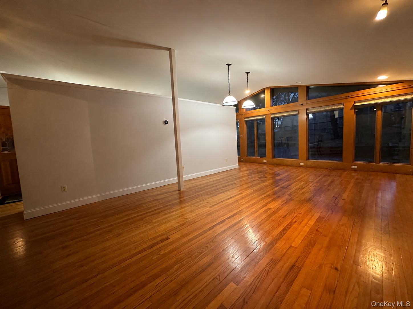 43 Tephanic Avenue – For Rent photo 8