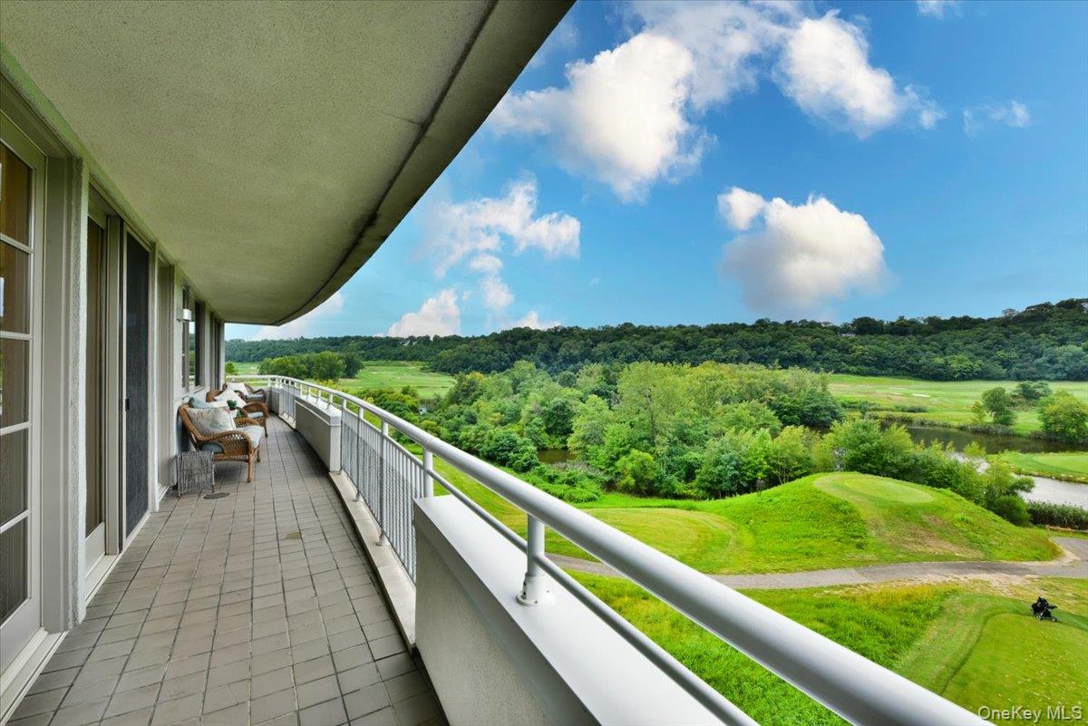 100 Harbor View Drive, Unit 401 photo 26
