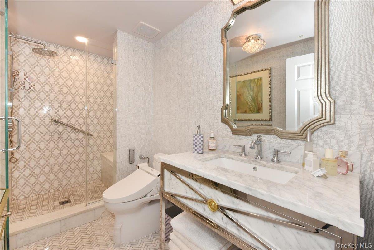 100 Harbor View Drive, Unit 401 photo 23