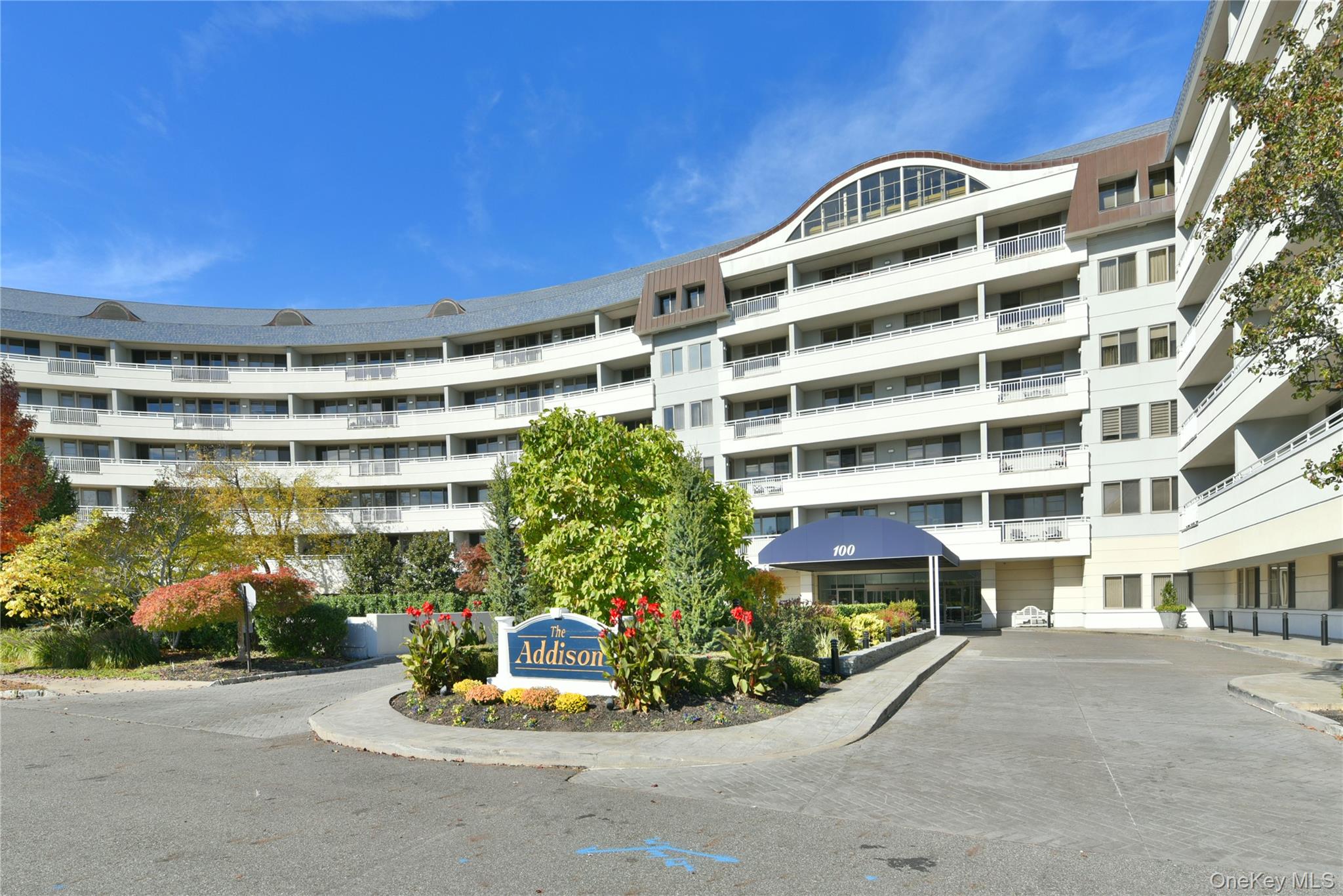 100 Harbor View Drive, Unit 401 photo 4