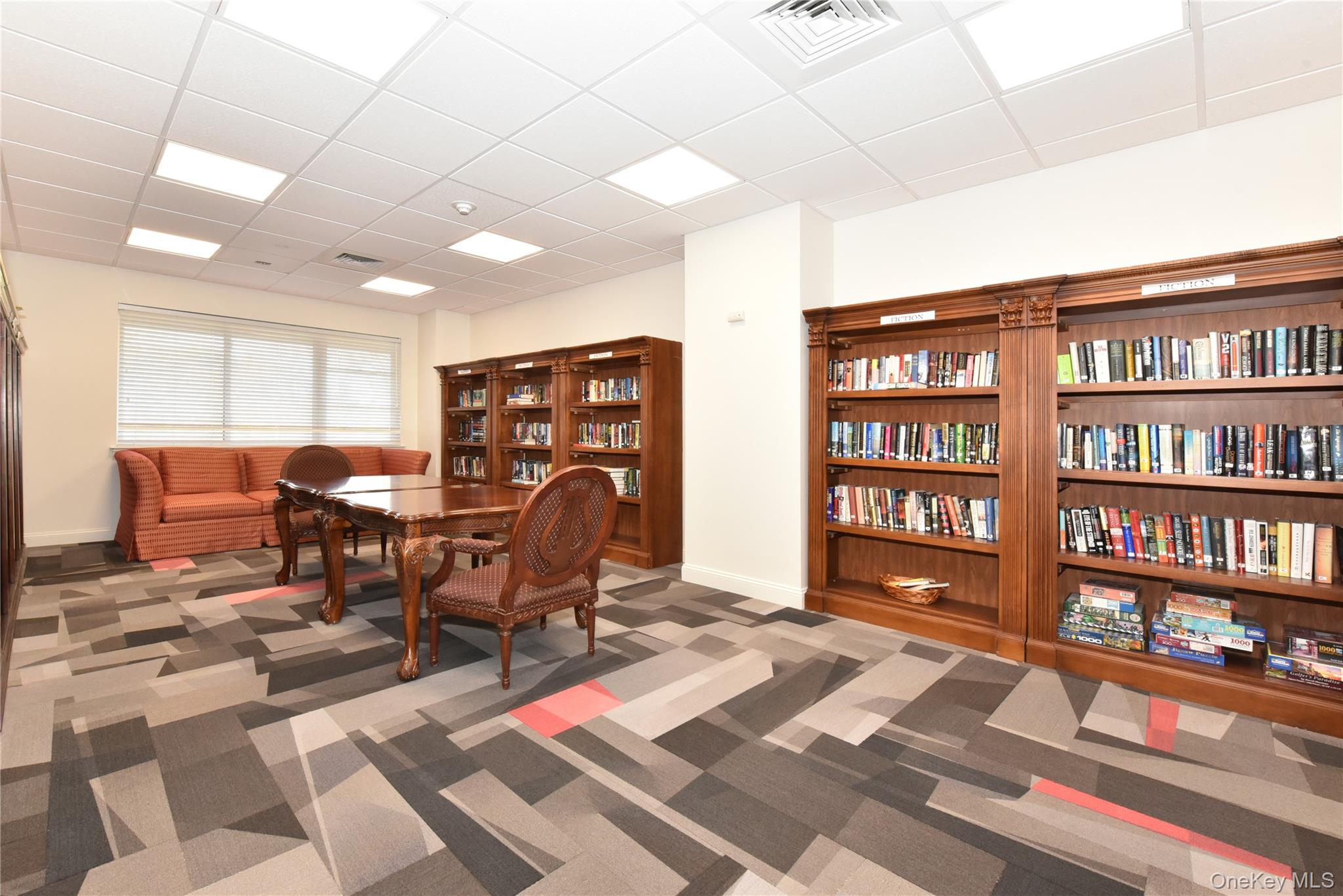 100 Harbor View Drive, Unit 401 photo 15