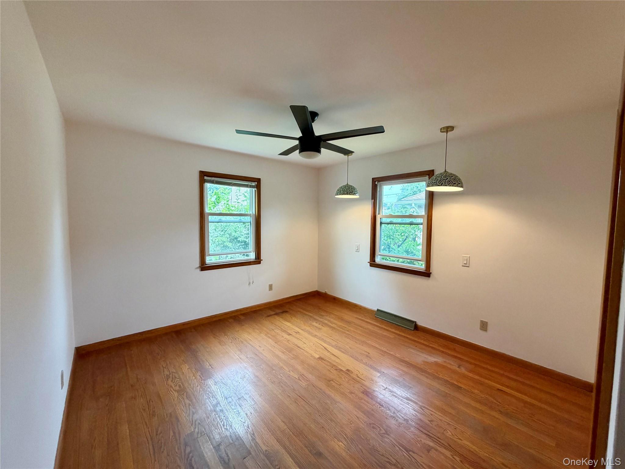 21 S Brett Street – For Rent photo 18