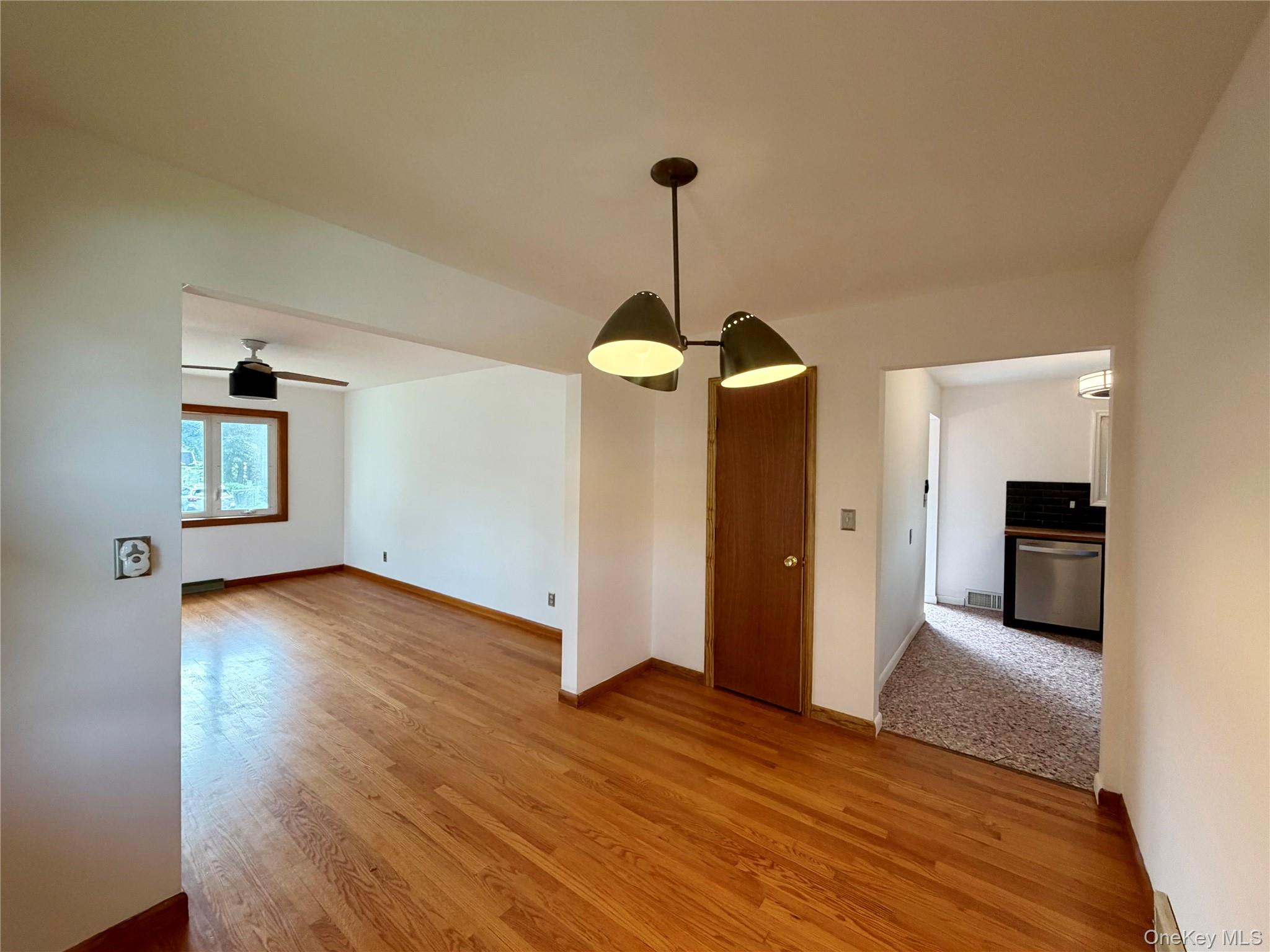 21 S Brett Street – For Rent photo 11