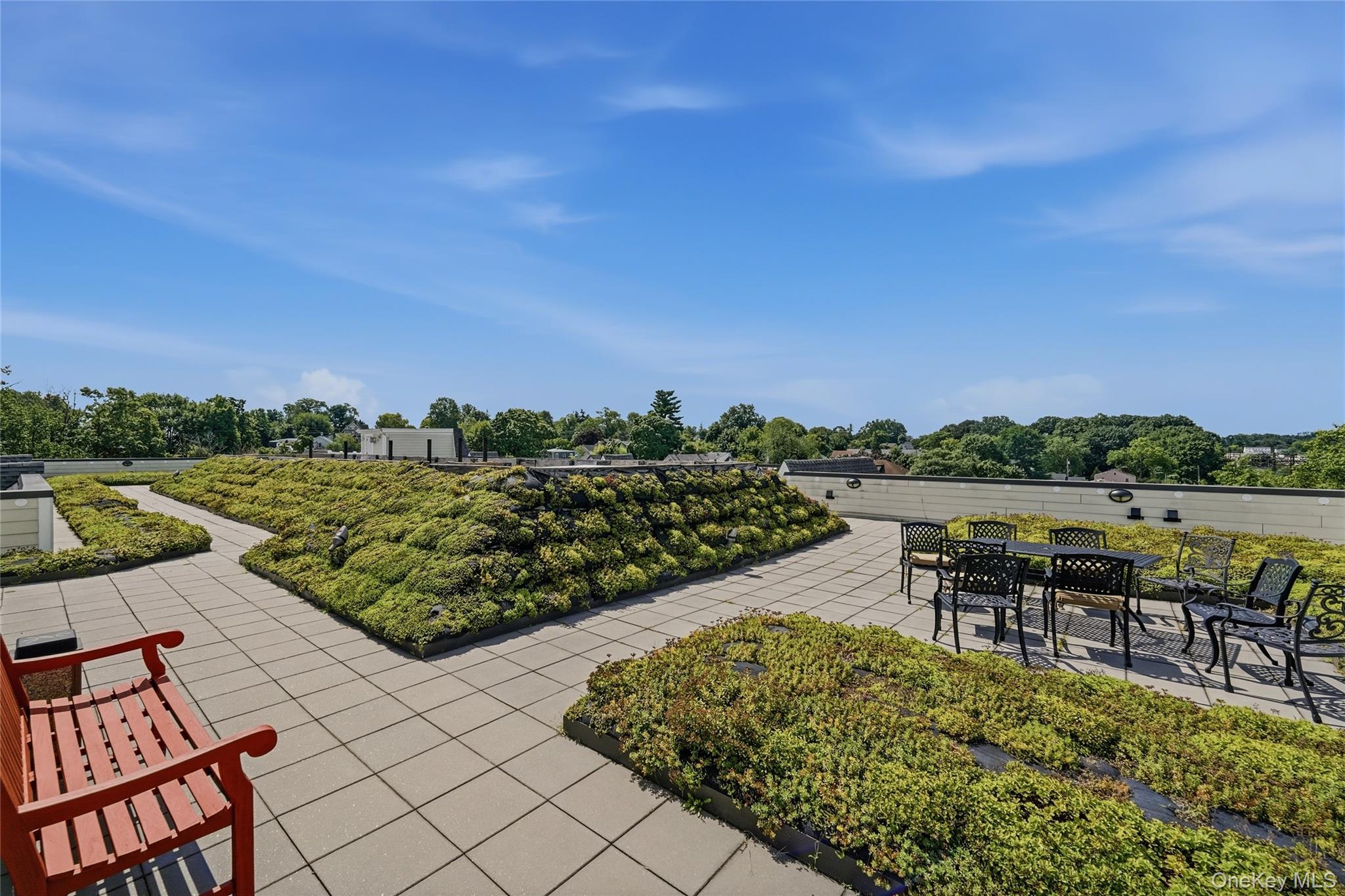225 Stanley Avenue, Unit 121 photo 21