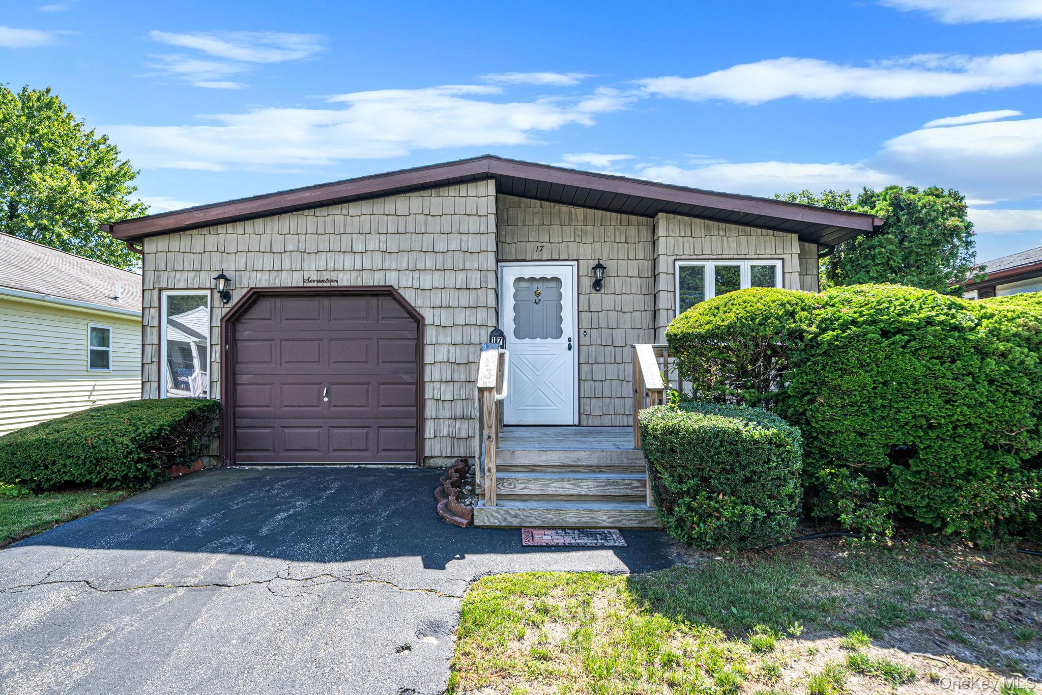 17 Dogwood Lane – For Sale