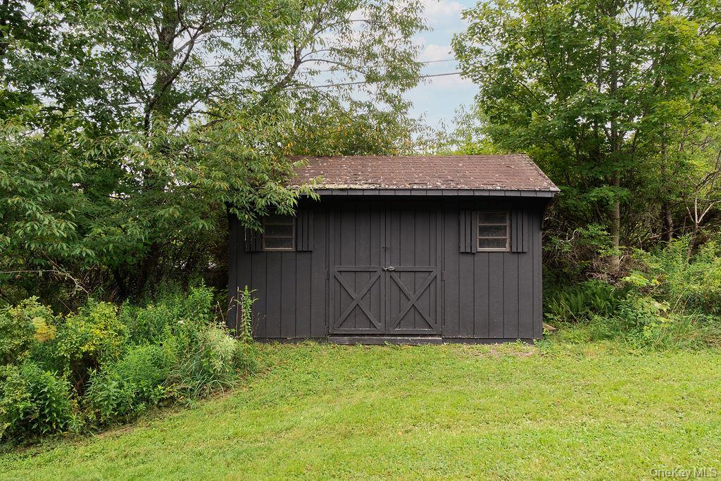 7 Morgan Road – For Sale photo 31