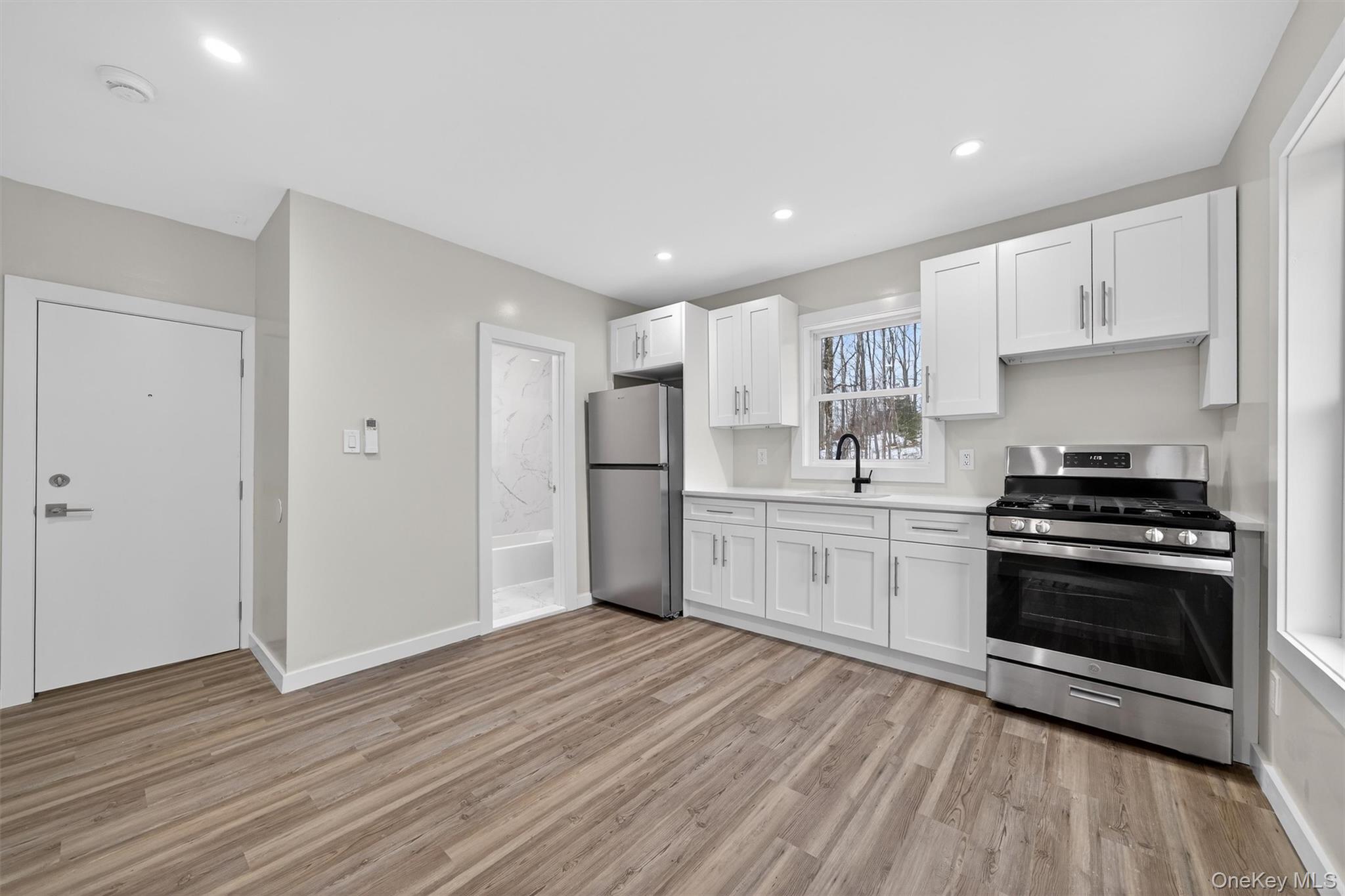 303 Main Street, Unit 3R photo 4