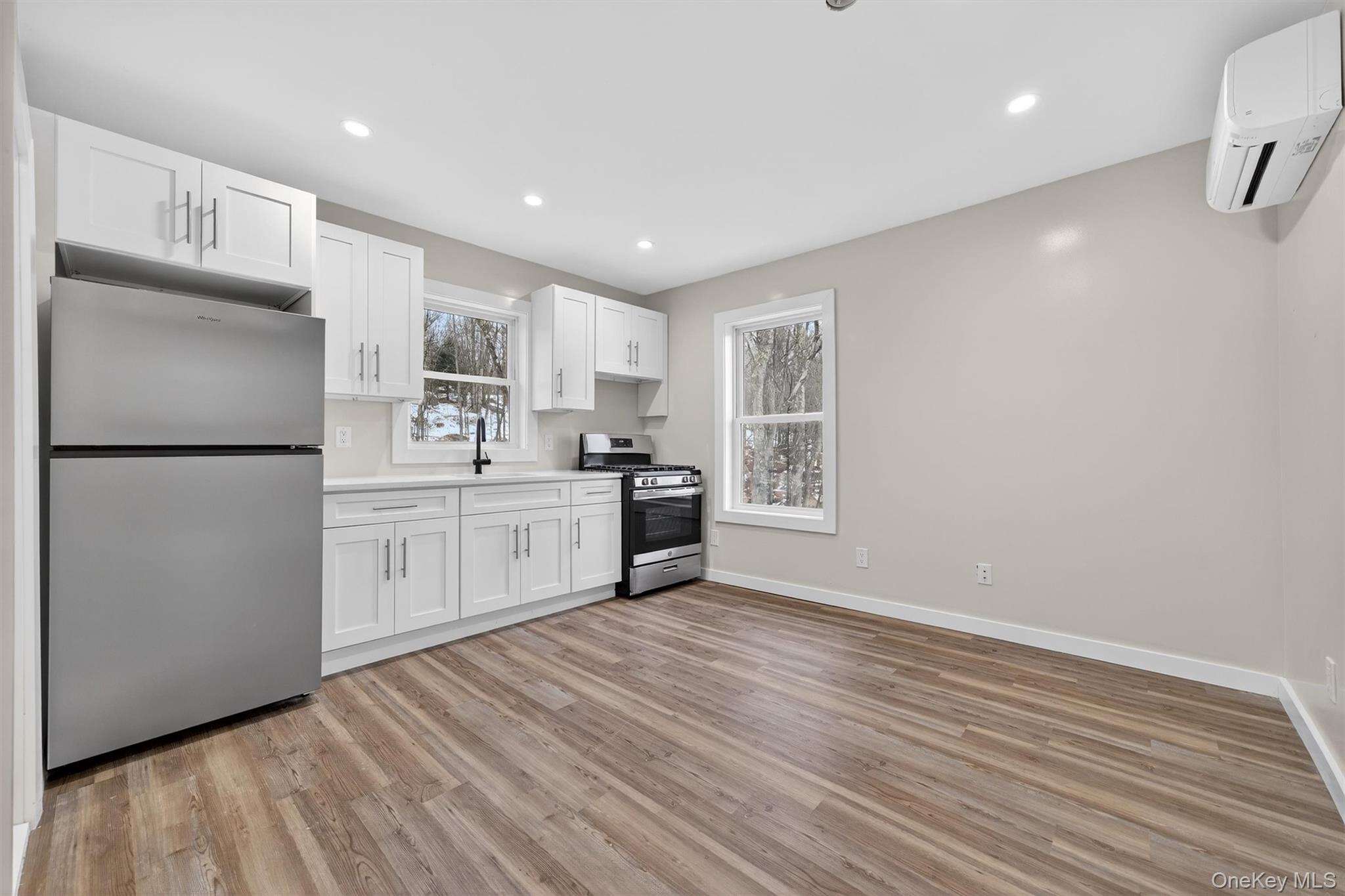 303 Main Street, Unit 3R photo 2