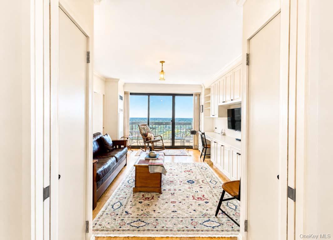 26910 Grand Central Parkway, Unit 30D photo 10
