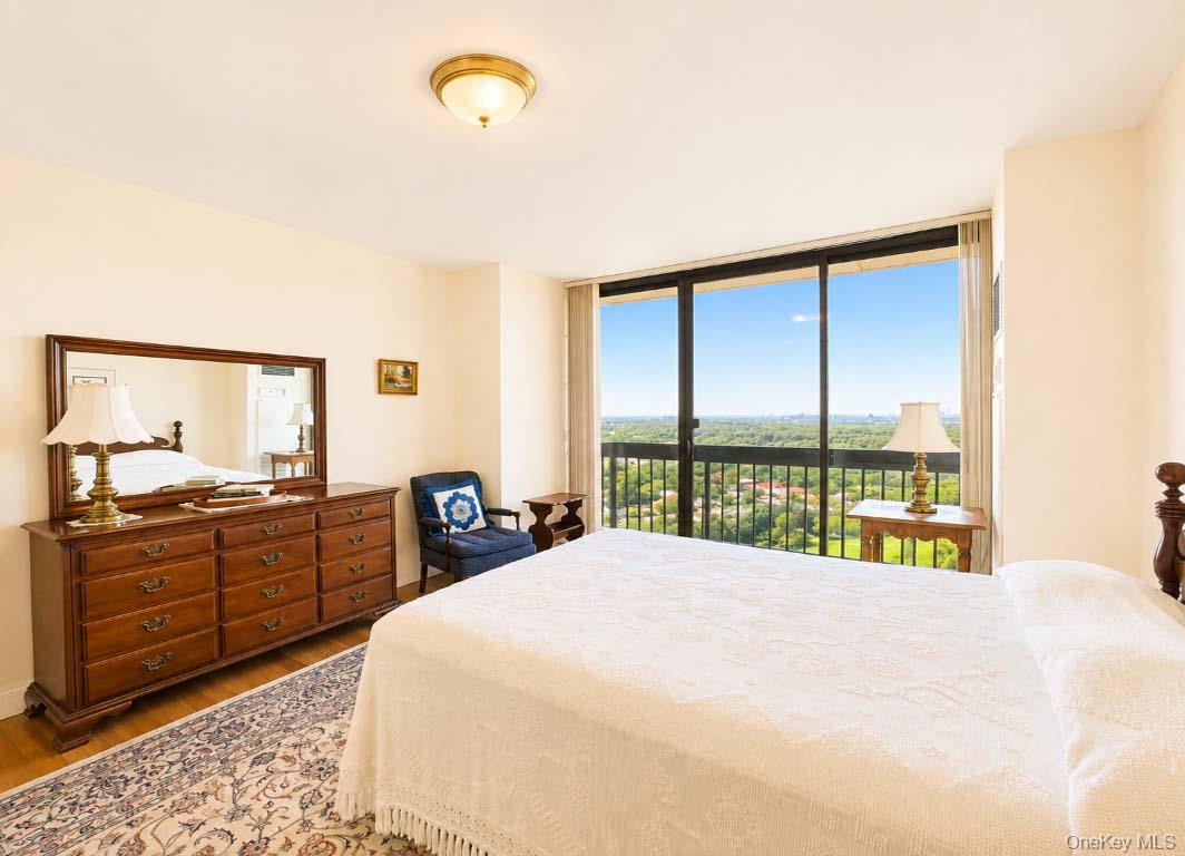 26910 Grand Central Parkway, Unit 30D photo 18