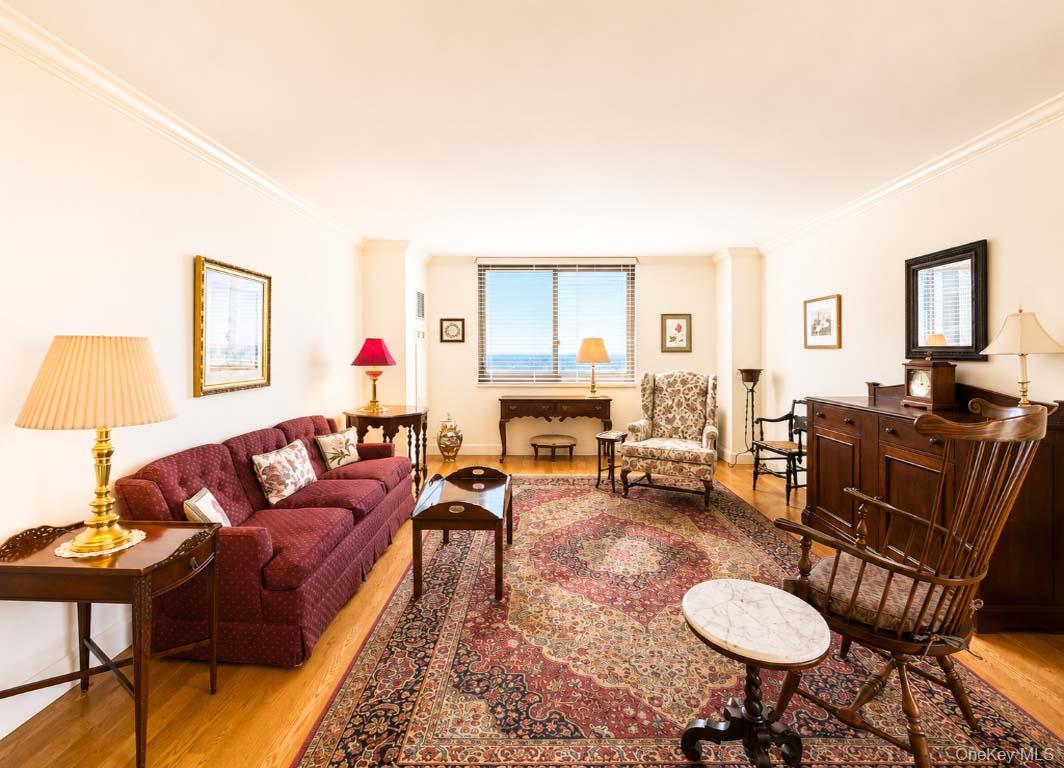 26910 Grand Central Parkway, Unit 30D photo 5
