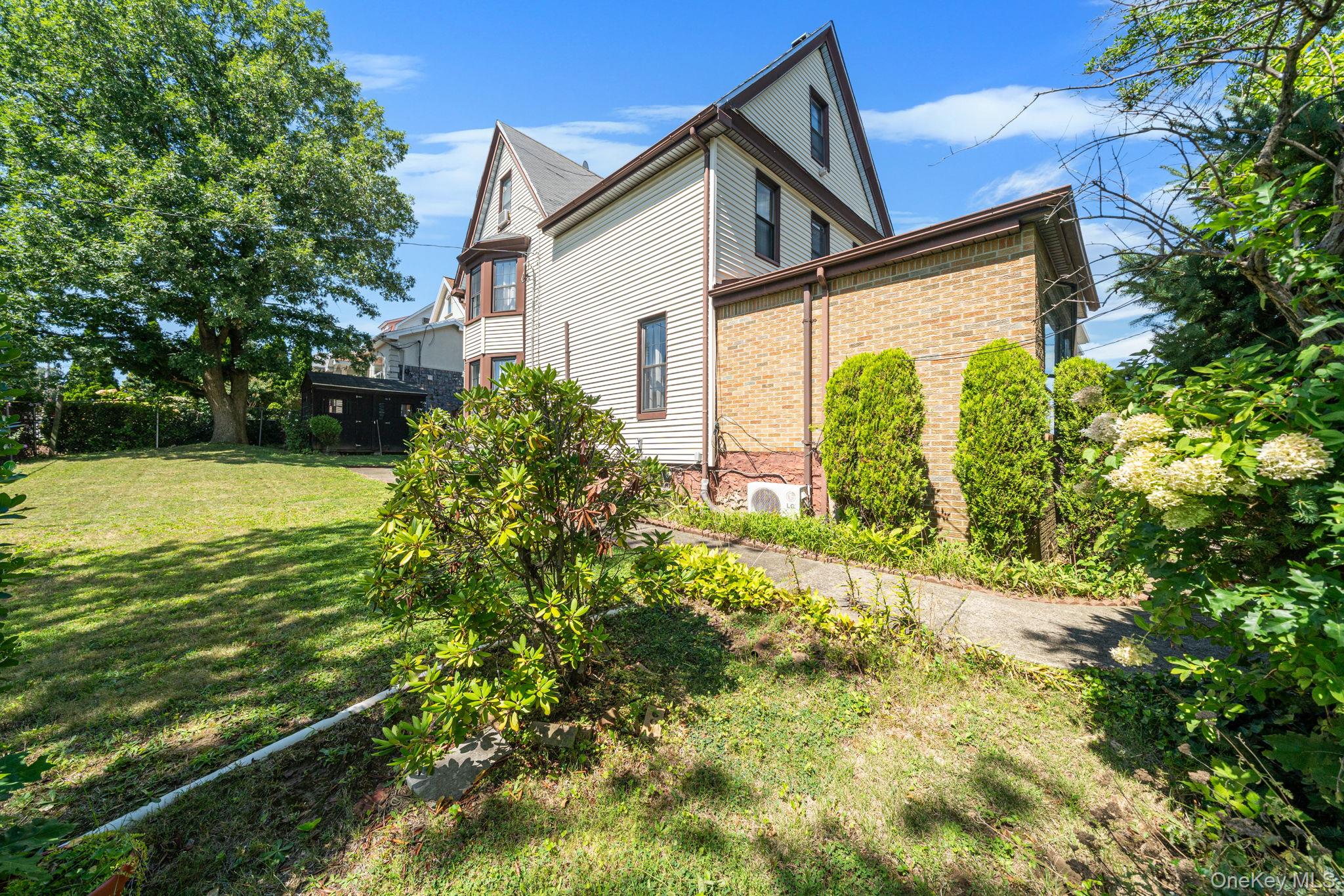 646 Clintonville Street – For Sale photo 27