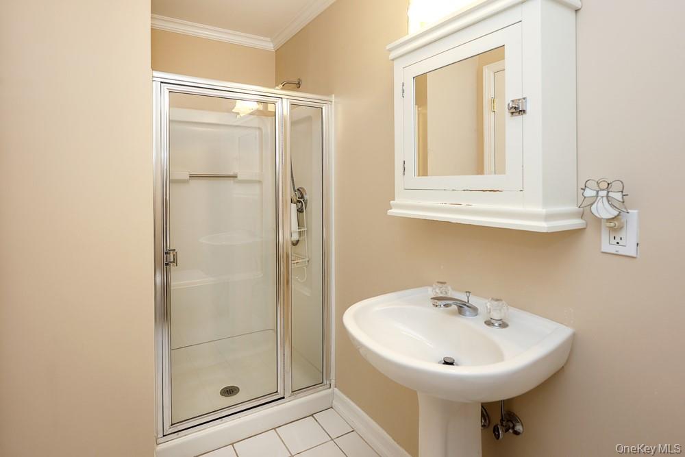 1039 Savoy Drive – For Sale photo 14