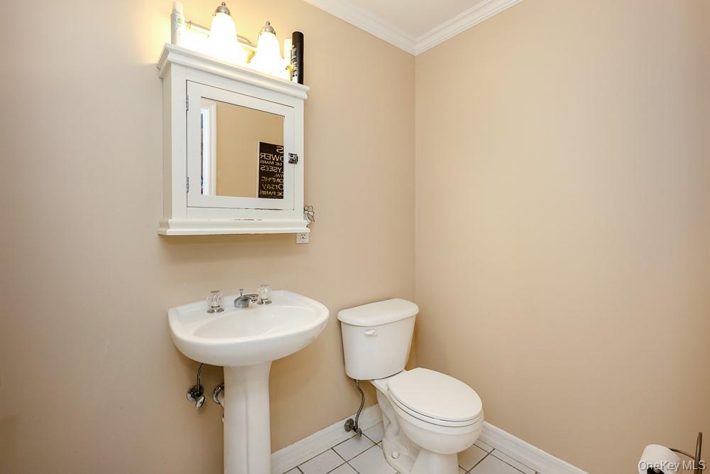 1039 Savoy Drive – For Sale photo 15